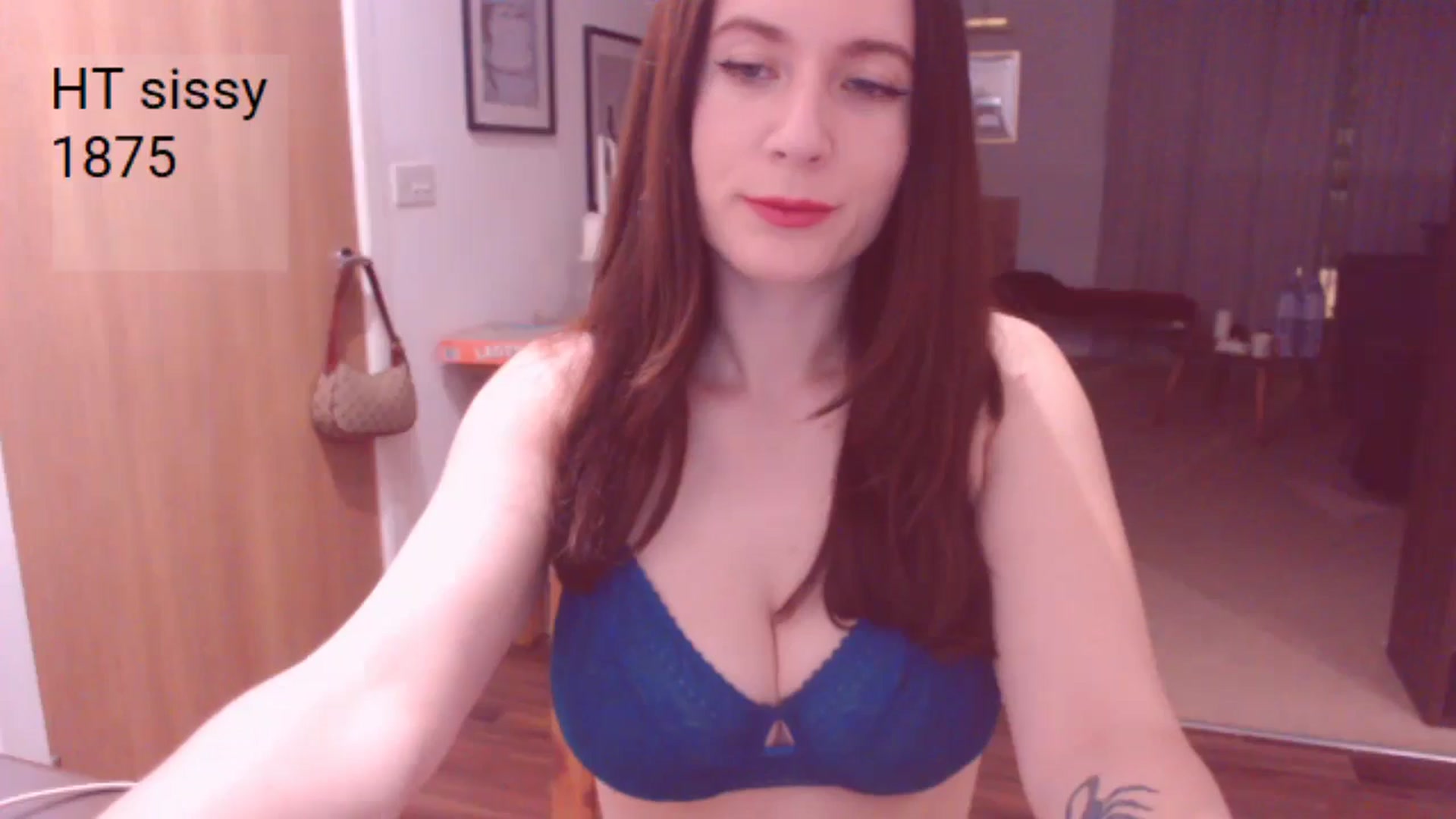 Gallery image thumbnail from AubreyPlza's myfreecams stream on, 01/25/2025, 21:45 image 20 of 20