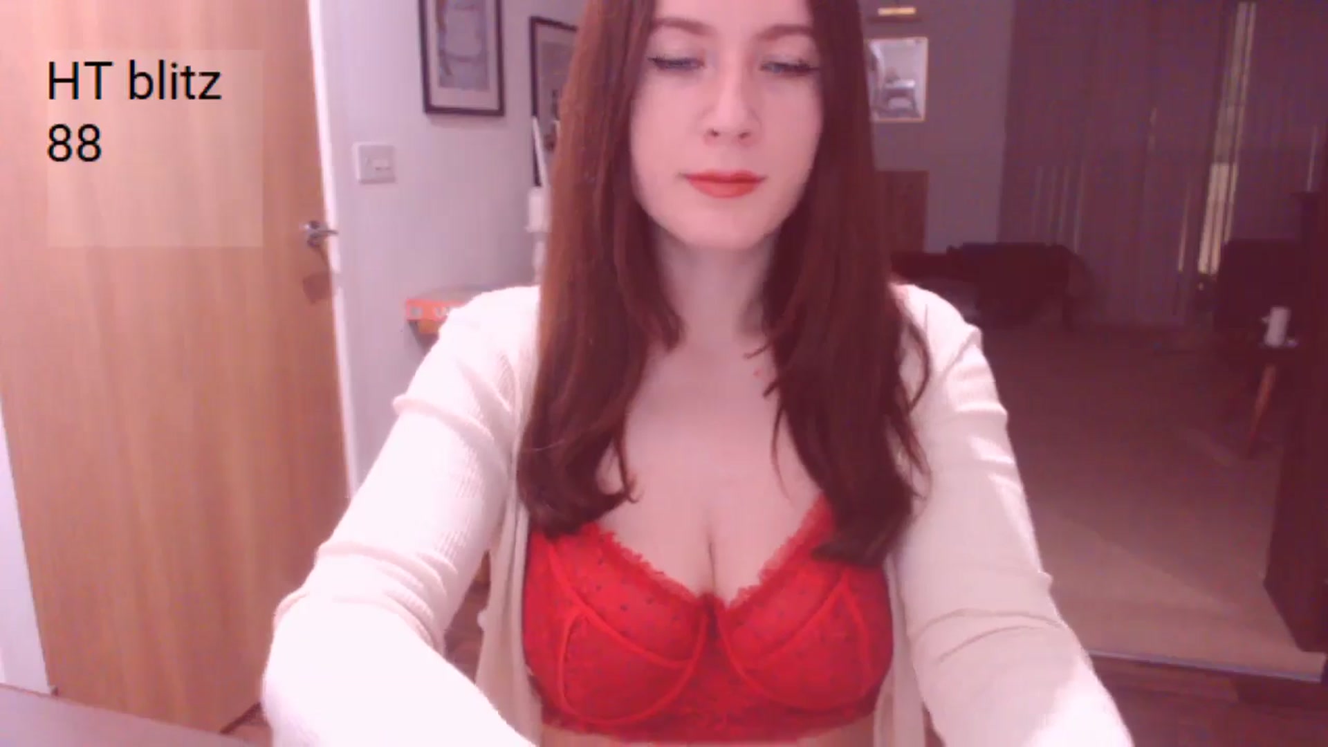 Gallery image thumbnail from AubreyPlza's myfreecams stream on, 02/03/2025, 21:32 image 3 of 20