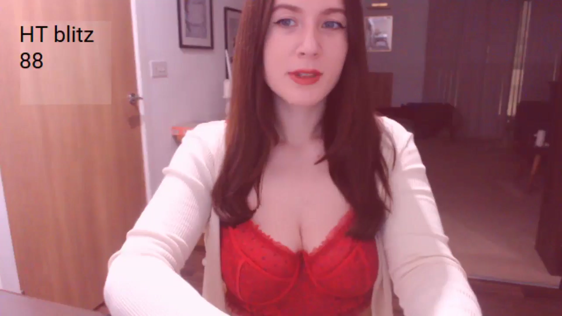 Gallery image thumbnail from AubreyPlza's myfreecams stream on, 02/03/2025, 21:32 image 5 of 20
