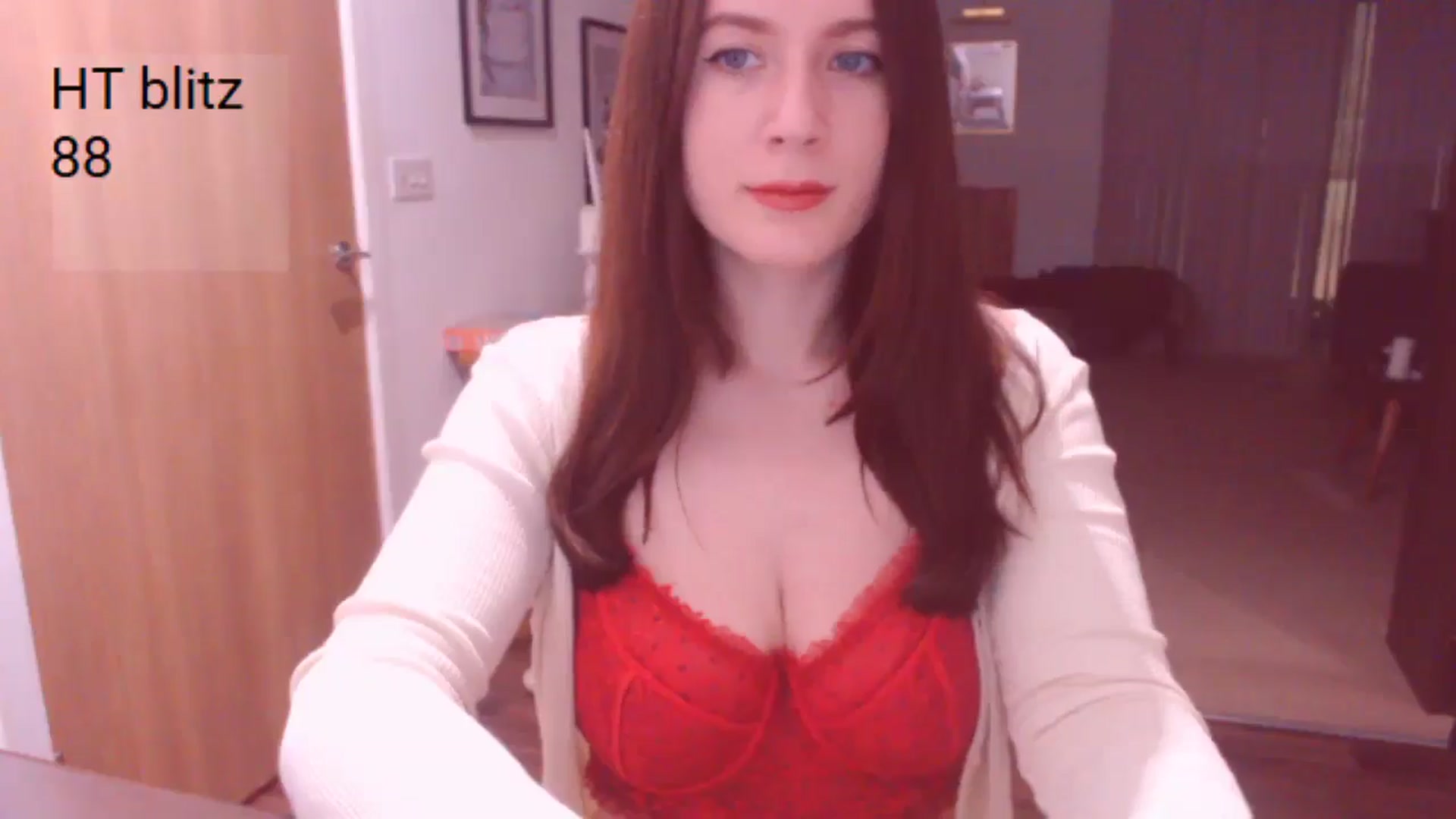 Gallery image thumbnail from AubreyPlza's myfreecams stream on, 02/03/2025, 21:32 image 4 of 20