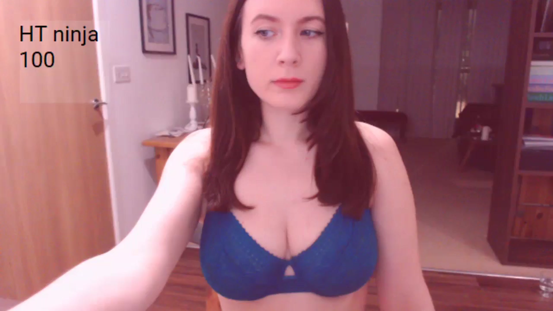 Gallery image thumbnail from AubreyPlza's myfreecams stream on, 02/07/2025, 22:06 image 5 of 20
