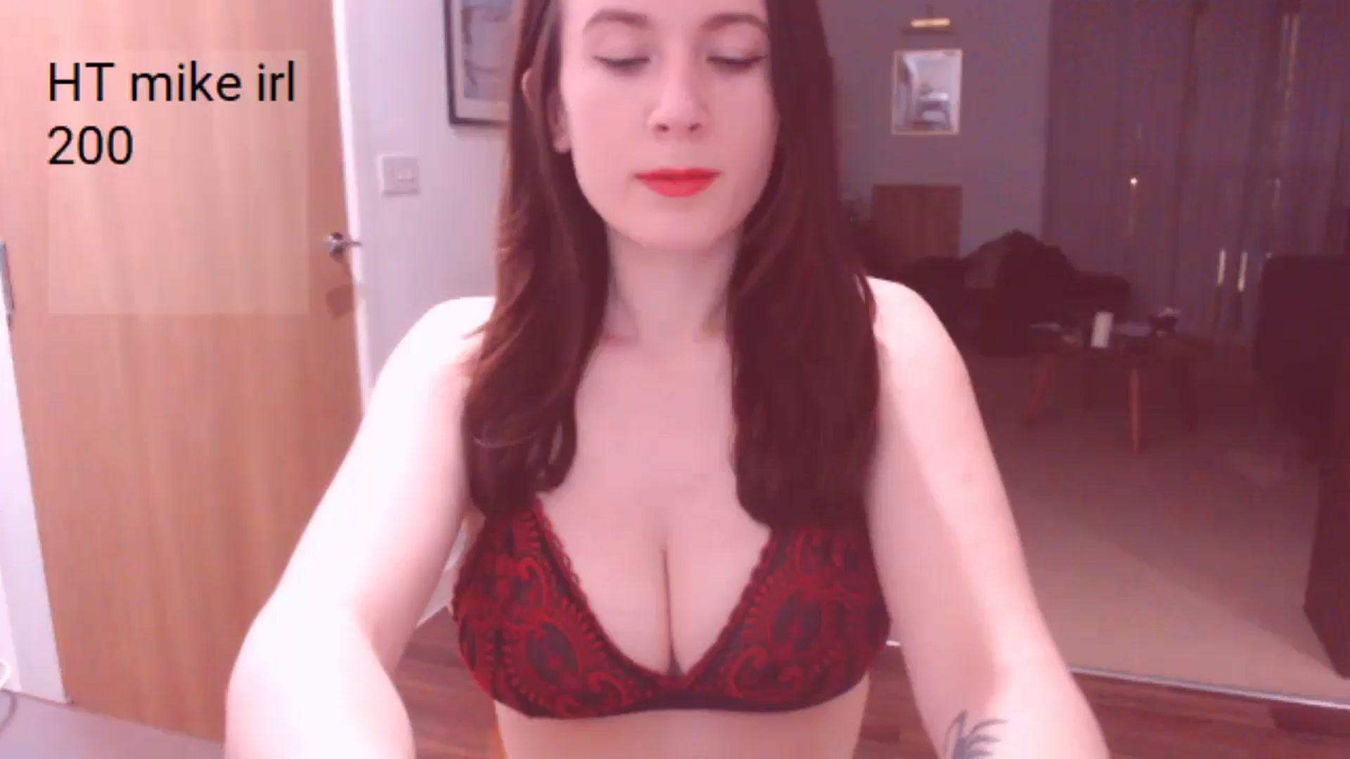 Gallery image thumbnail from AubreyPlza's myfreecams stream on, 02/20/2025, 21:02 image 1 of 20