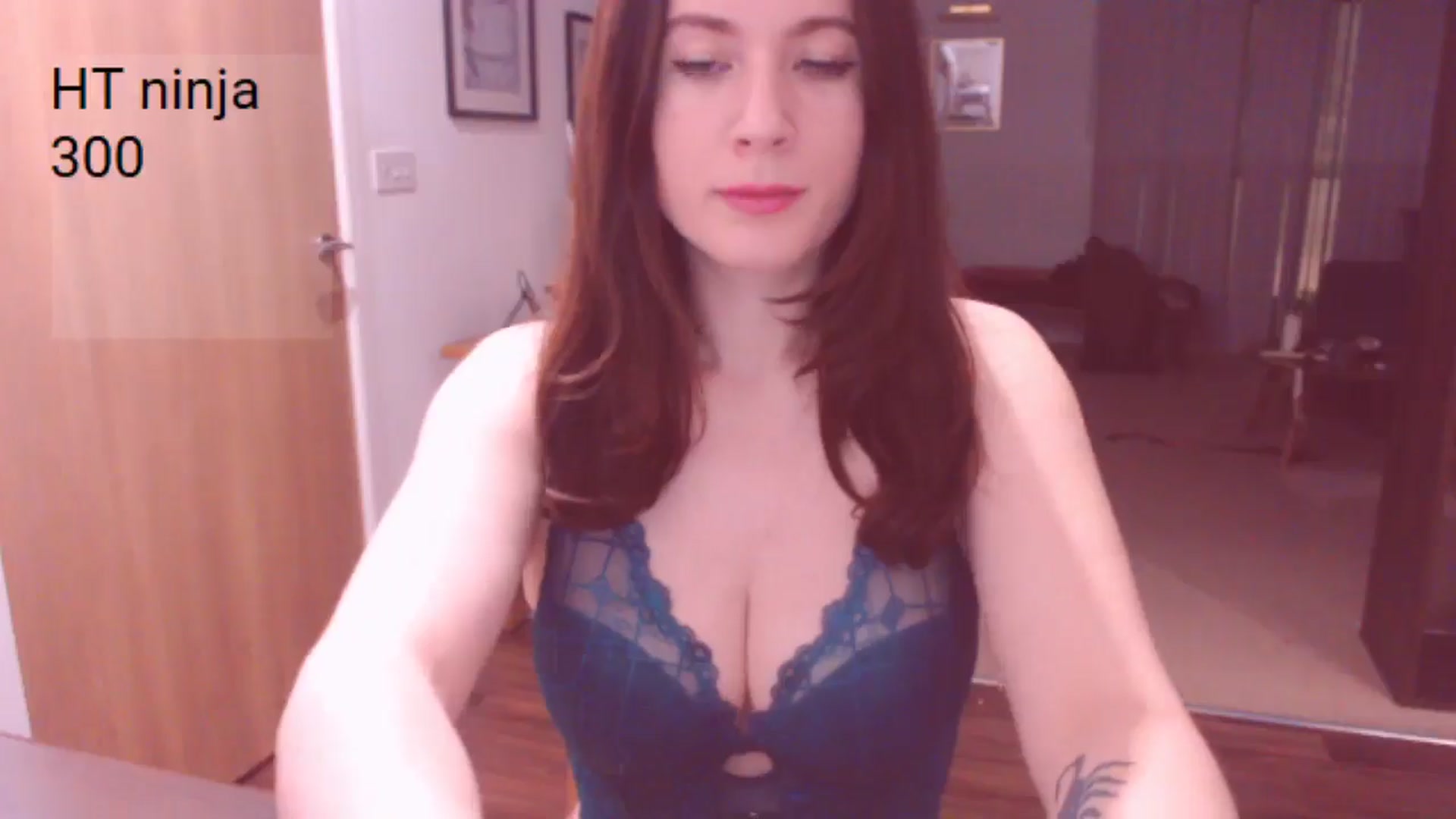 Gallery image thumbnail from AubreyPlza's myfreecams stream on, 02/24/2025, 21:54 image 5 of 20