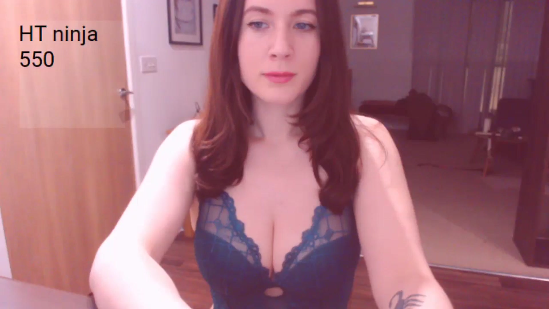 Gallery image thumbnail from AubreyPlza's myfreecams stream on, 02/24/2025, 21:54 image 19 of 20