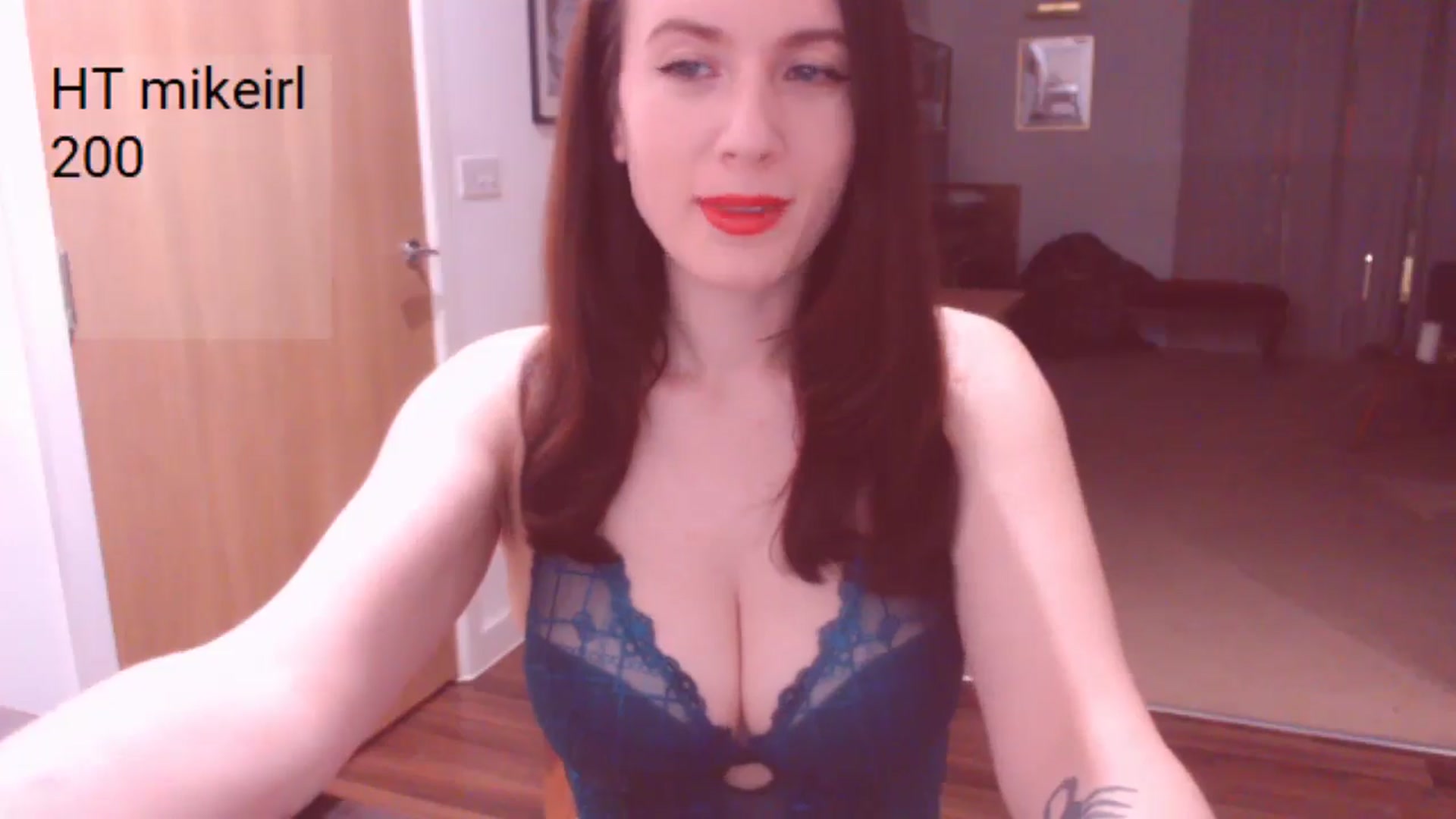 Gallery image thumbnail from AubreyPlza's myfreecams stream on, 03/10/2025, 20:47 image 14 of 20