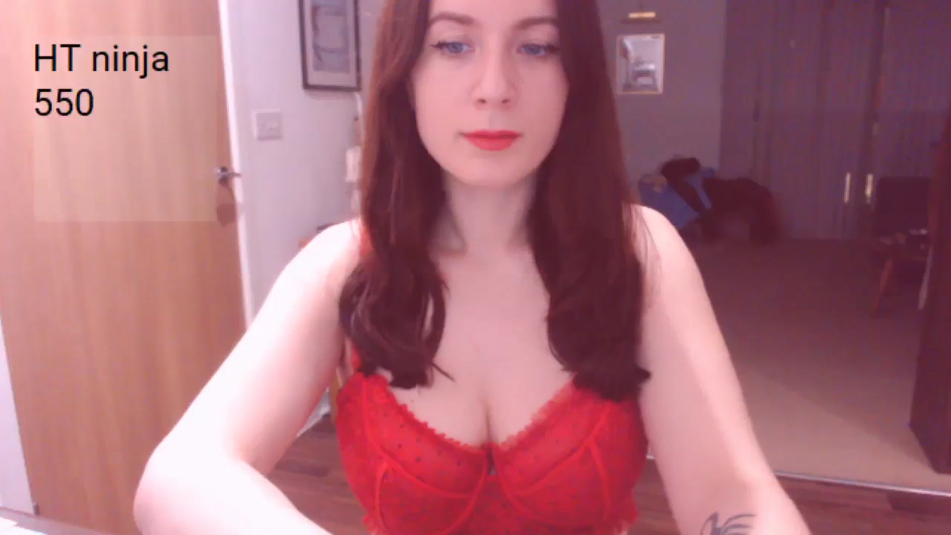 Gallery image thumbnail from AubreyPlza's myfreecams stream on, 03/23/2025, 22:24 image 9 of 20