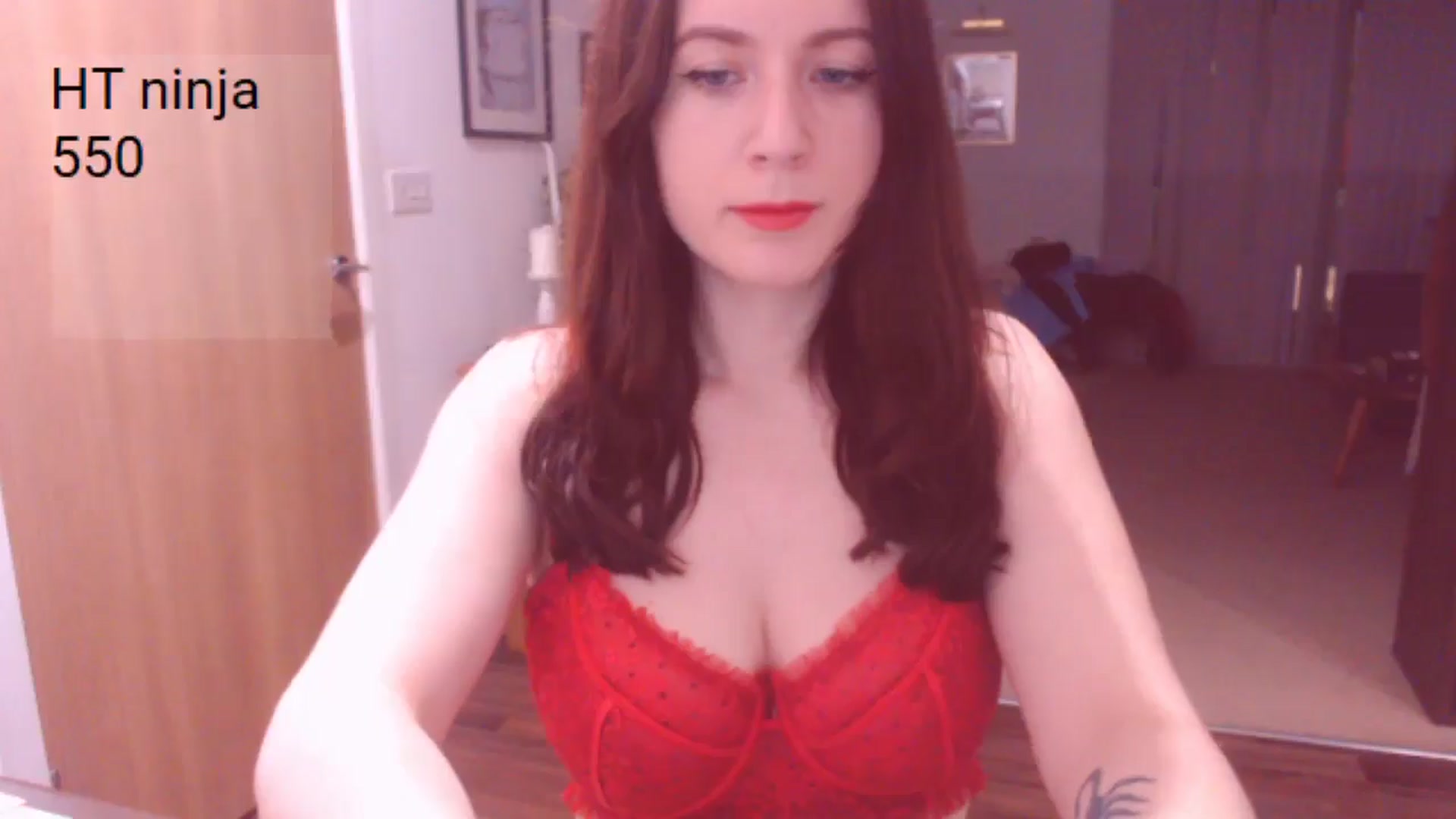 Gallery image thumbnail from AubreyPlza's myfreecams stream on, 03/23/2025, 22:24 image 3 of 20
