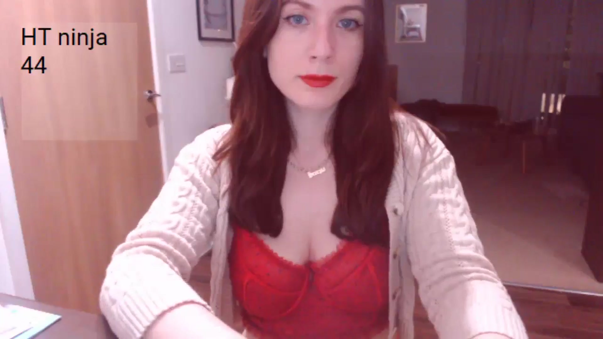 Gallery image thumbnail from AubreyPlza's myfreecams stream on, 04/05/2025, 21:08 image 15 of 20