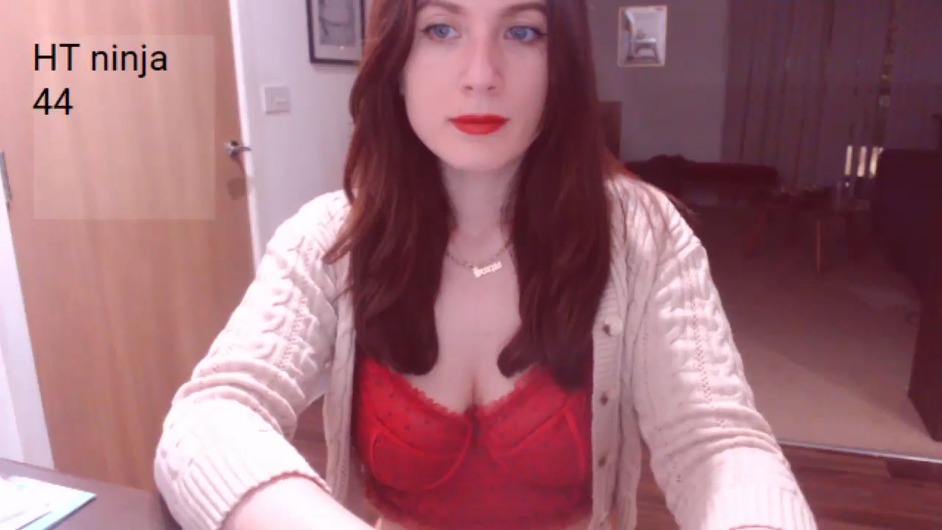 Gallery image thumbnail from AubreyPlza's myfreecams stream on, 04/05/2025, 21:08 image 19 of 20
