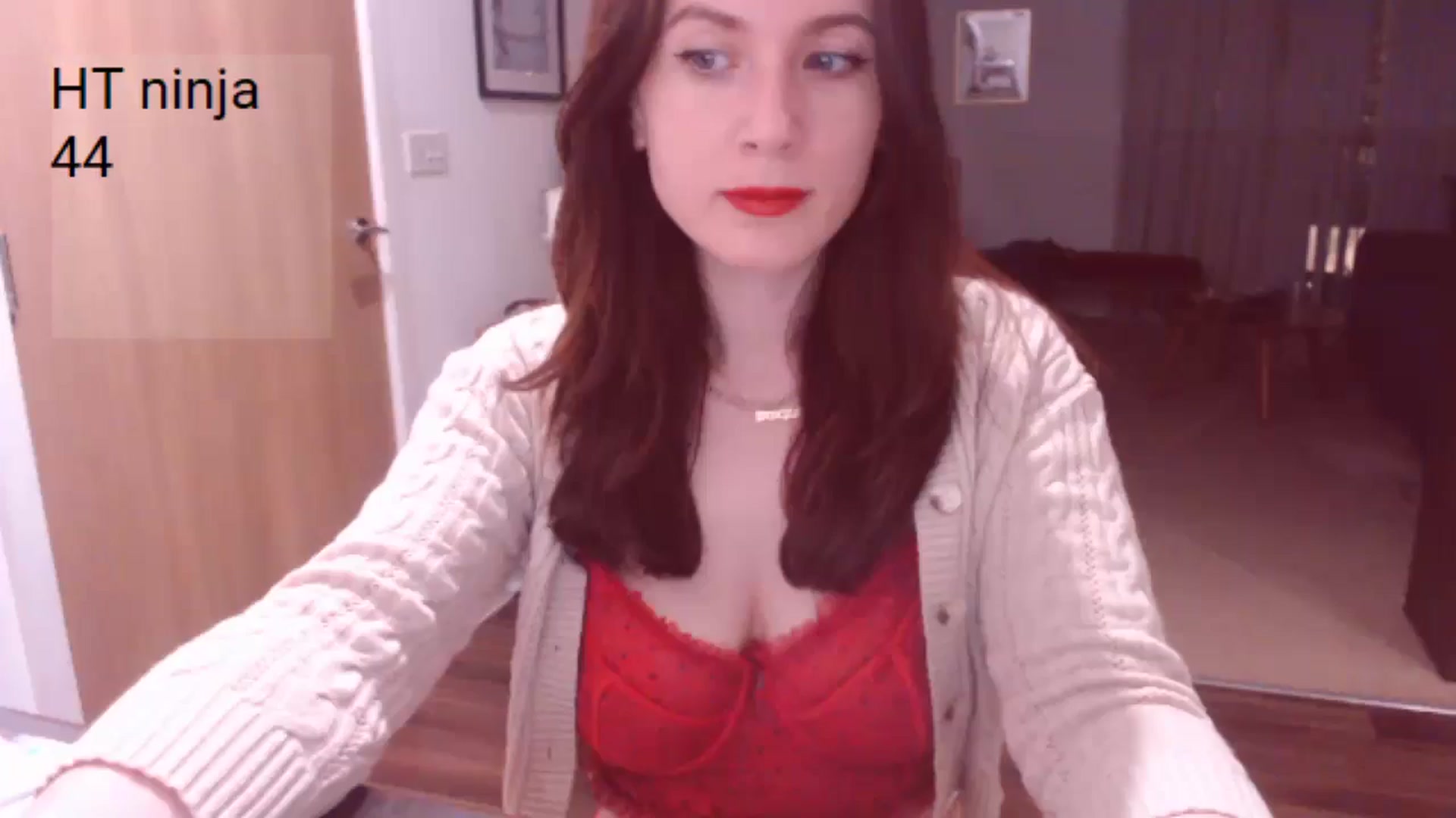 Gallery image thumbnail from AubreyPlza's myfreecams stream on, 04/05/2025, 21:08 image 6 of 20