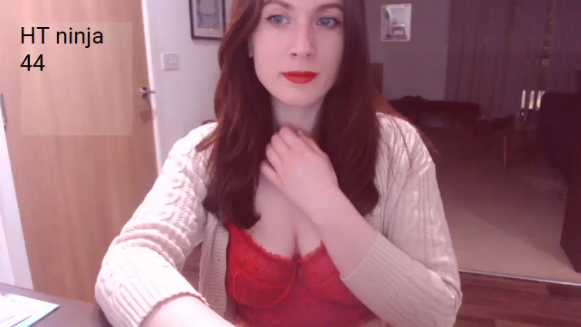 Gallery image thumbnail from AubreyPlza's myfreecams stream on, 04/05/2025, 21:08 image 1 of 20