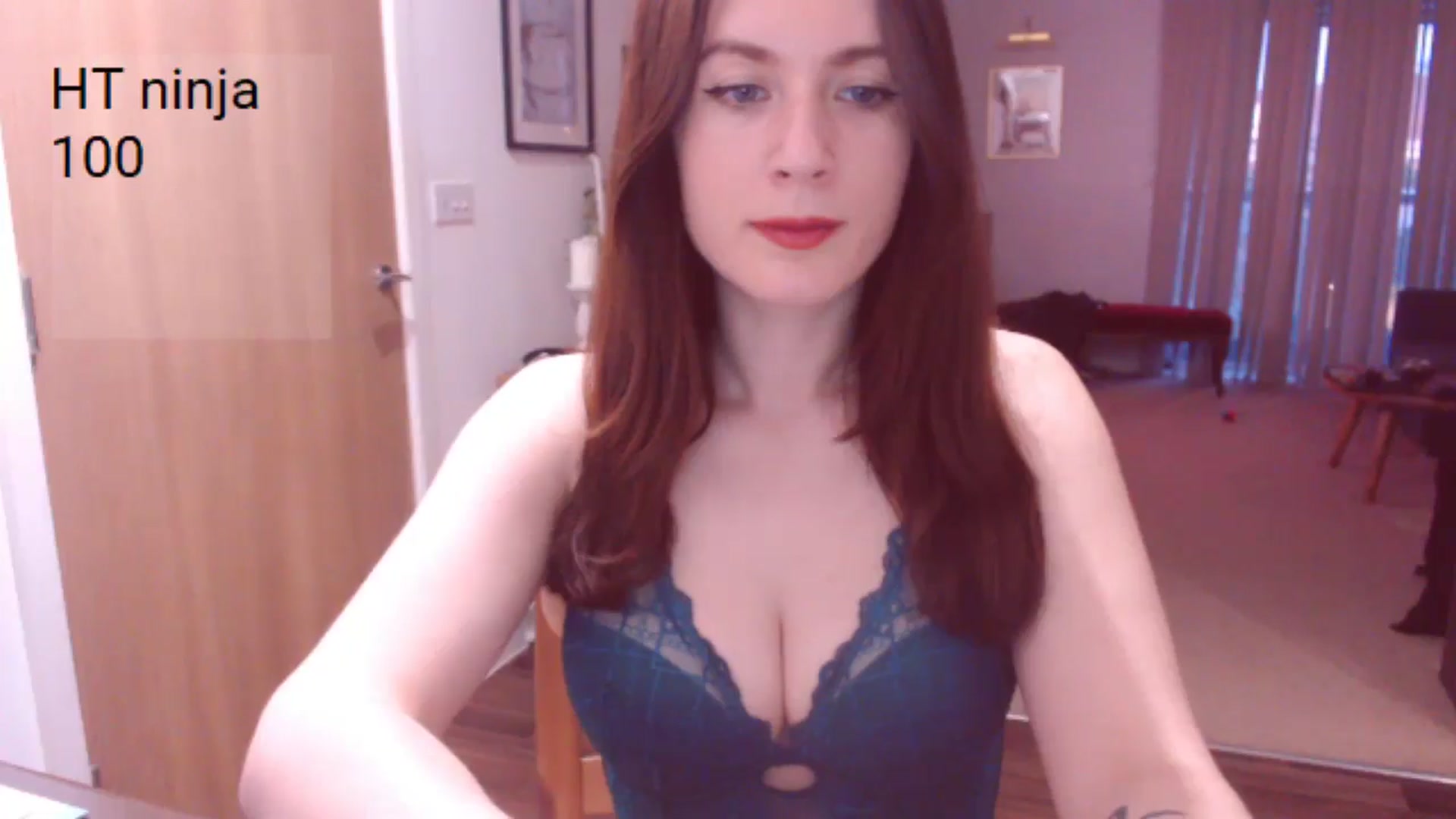 Gallery image thumbnail from AubreyPlza's myfreecams stream on, 04/06/2025, 19:01 image 14 of 20