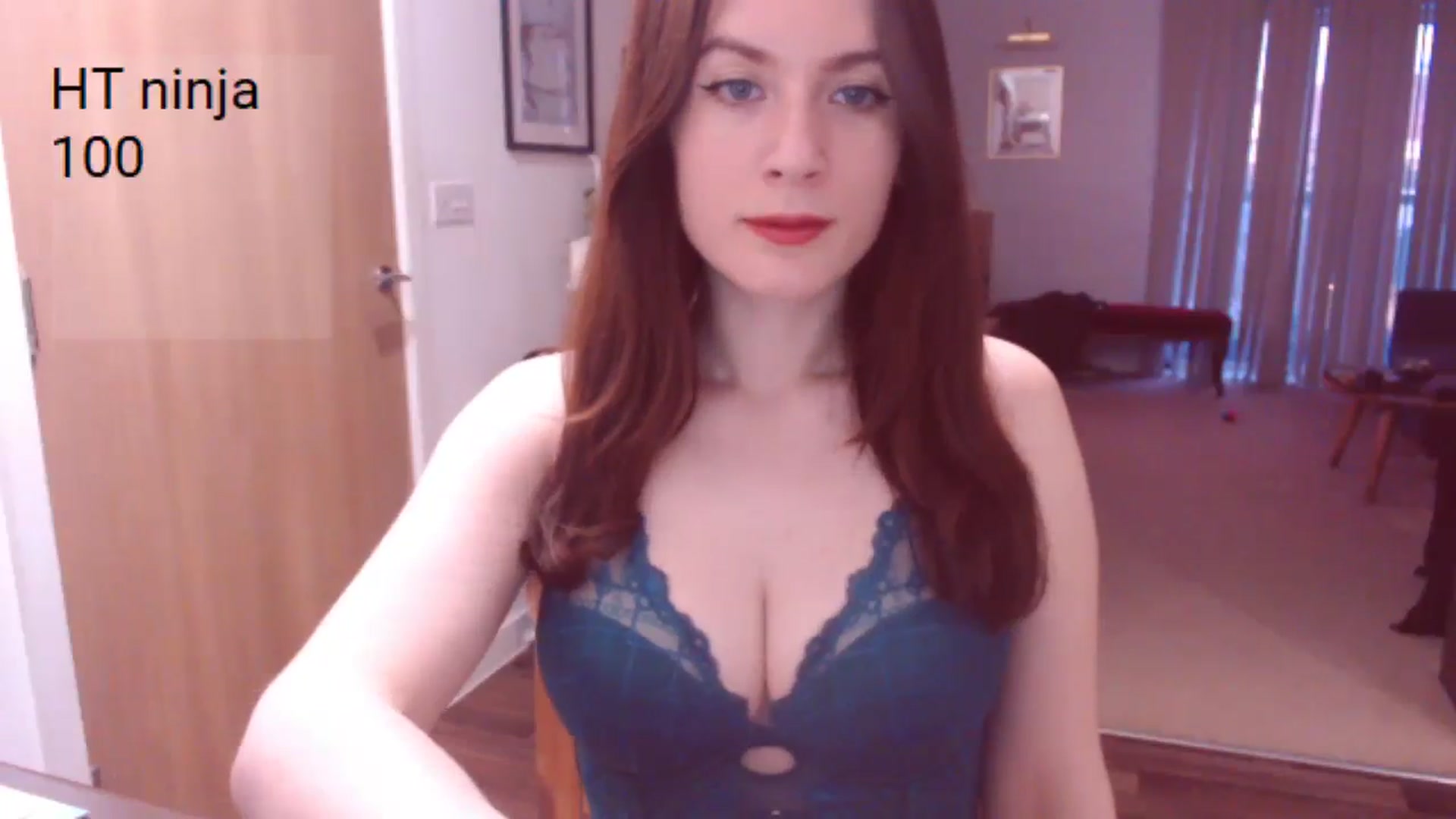 Gallery image thumbnail from AubreyPlza's myfreecams stream on, 04/06/2025, 19:01 image 10 of 20