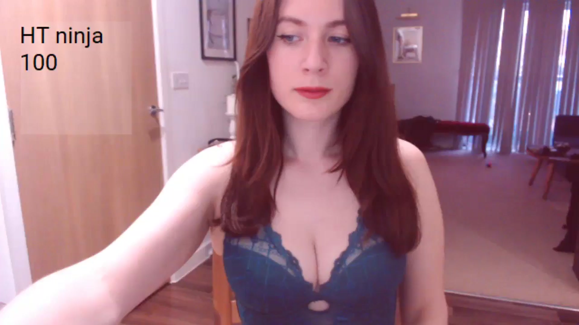 Gallery image thumbnail from AubreyPlza's myfreecams stream on, 04/06/2025, 19:01 image 3 of 20