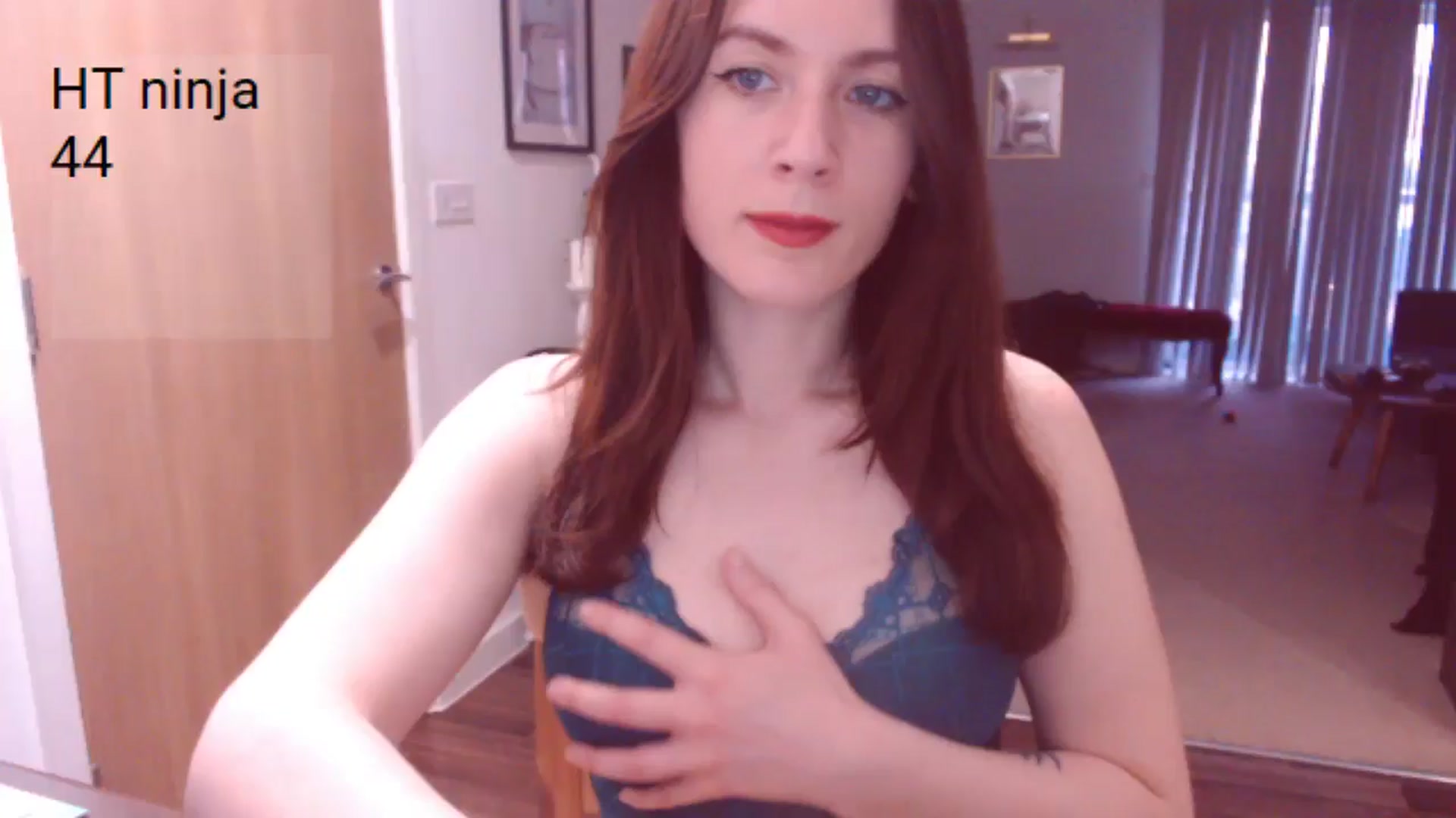 Gallery image thumbnail from AubreyPlza's myfreecams stream on, 04/06/2025, 19:01 image 1 of 20