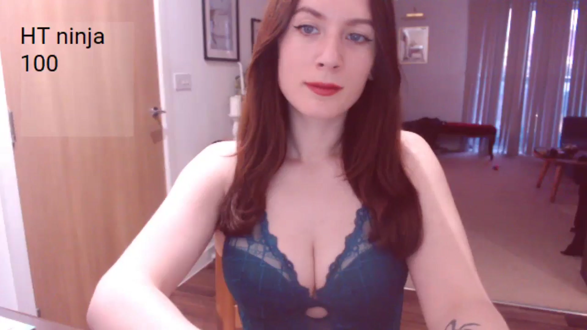 Gallery image thumbnail from AubreyPlza's myfreecams stream on, 04/06/2025, 19:01 image 7 of 20