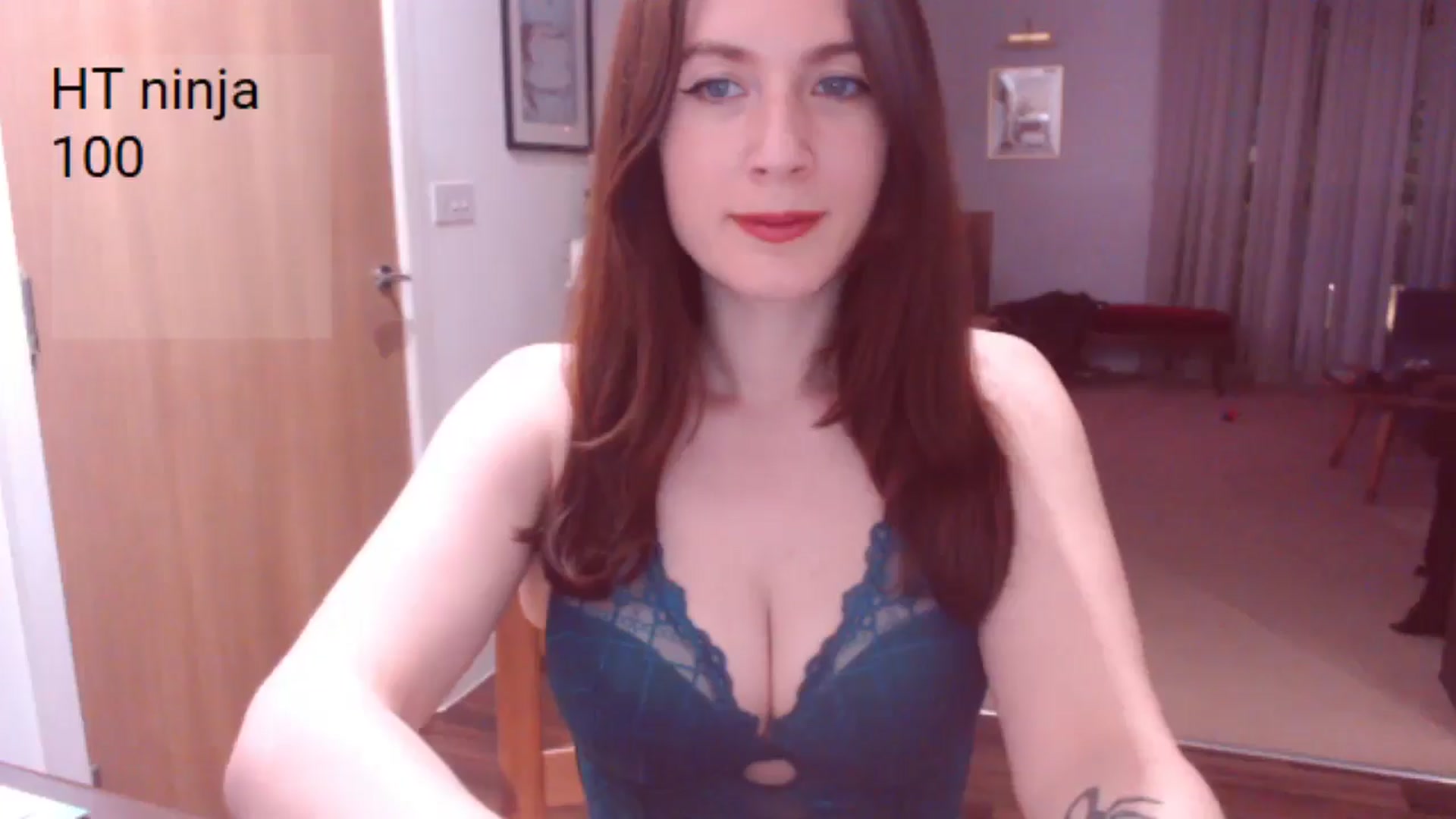 Gallery image thumbnail from AubreyPlza's myfreecams stream on, 04/06/2025, 19:49 image 15 of 20