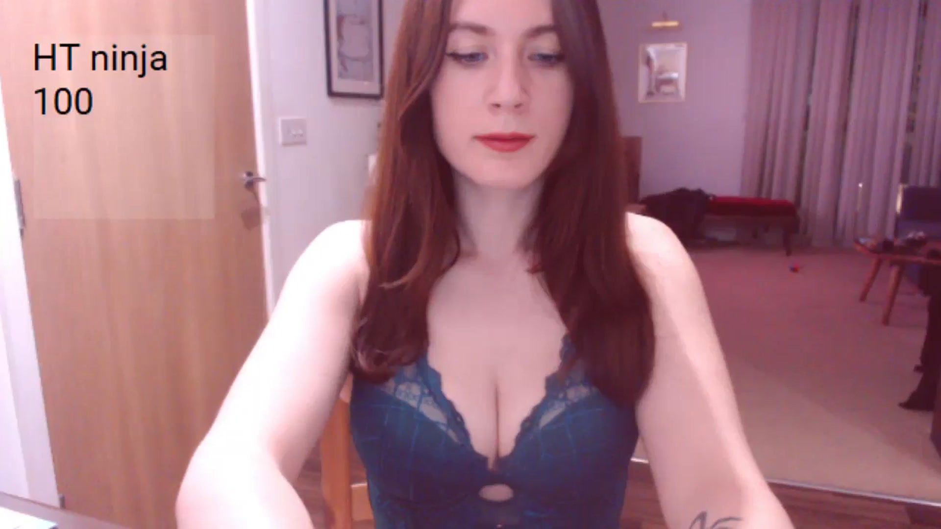 Gallery image thumbnail from AubreyPlza's myfreecams stream on, 04/06/2025, 19:49 image 4 of 20