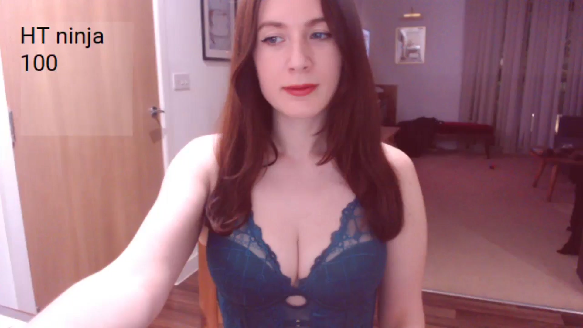 Gallery image thumbnail from AubreyPlza's myfreecams stream on, 04/06/2025, 19:49 image 11 of 20