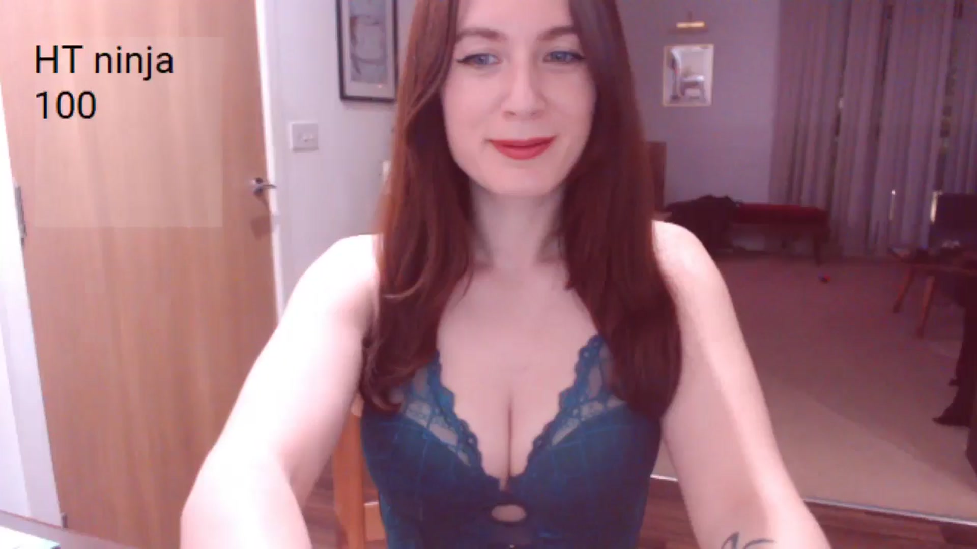 Gallery image thumbnail from AubreyPlza's myfreecams stream on, 04/06/2025, 19:49 image 14 of 20