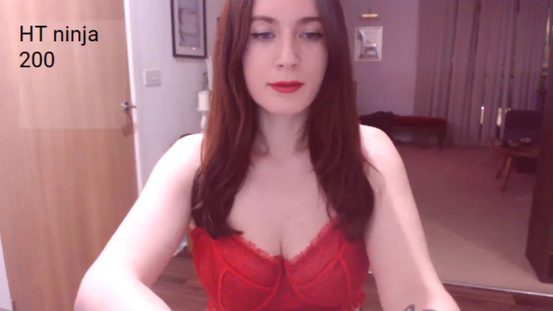 Gallery image thumbnail from AubreyPlza's myfreecams stream on, 04/07/2025, 21:13 image 9 of 20