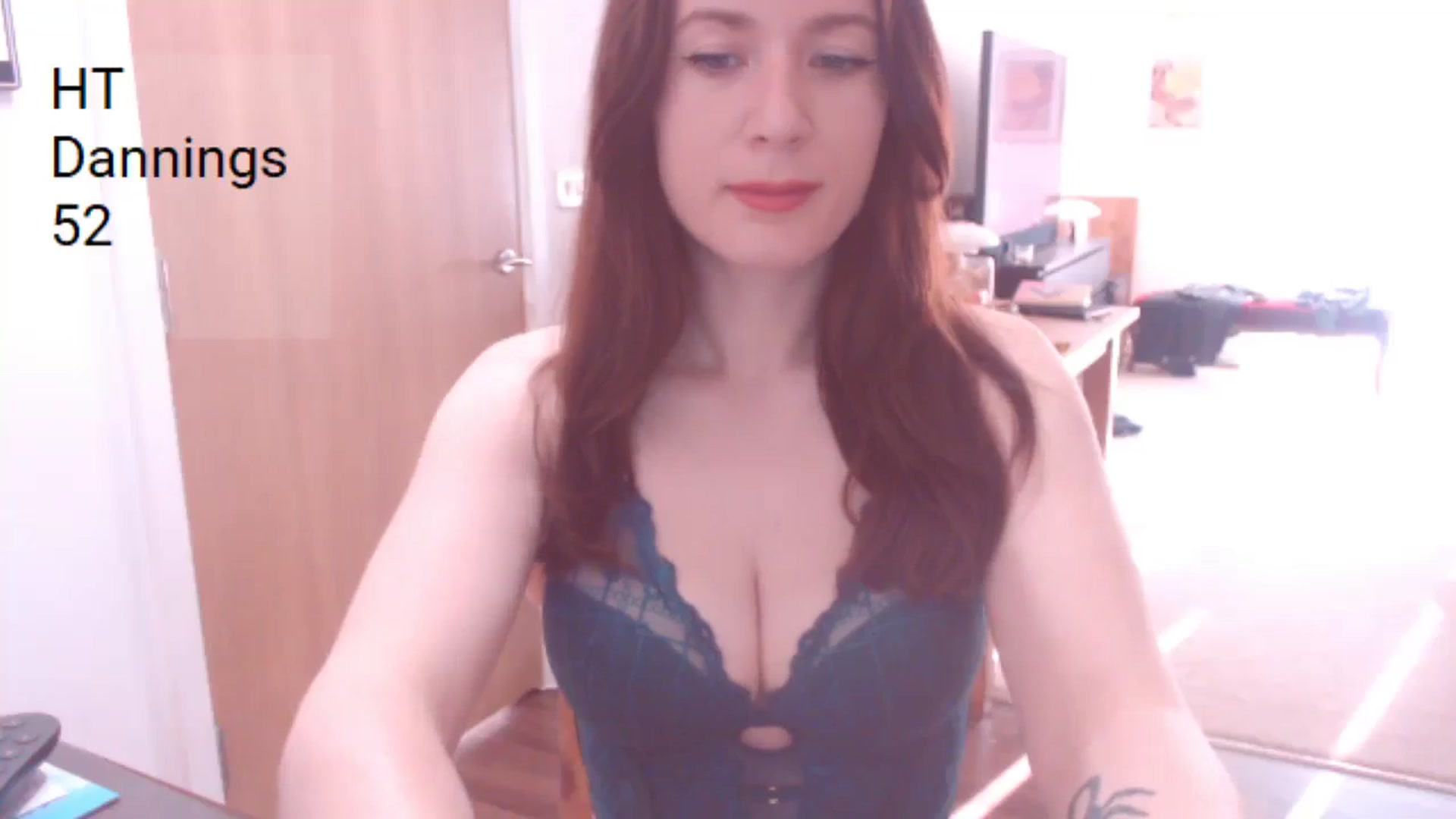 Gallery image thumbnail from AubreyPlza's myfreecams stream on, 04/11/2025, 07:38 image 10 of 20
