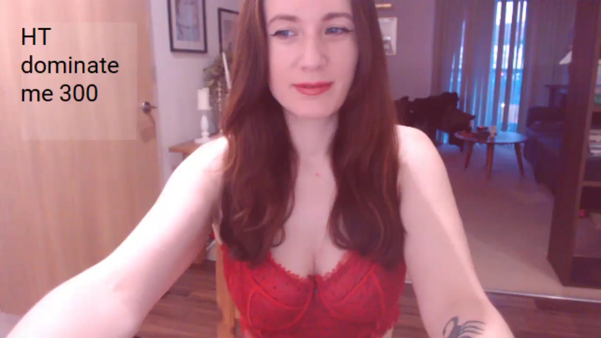 Gallery image thumbnail from AubreyPlza's myfreecams stream on, 05/30/2025, 20:17 image 16 of 20