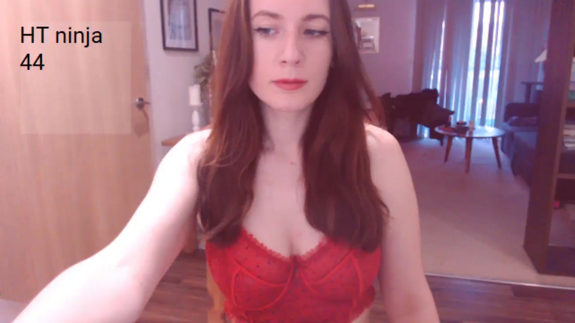 Gallery image thumbnail from AubreyPlza's myfreecams stream on, 05/30/2025, 20:17 image 3 of 20