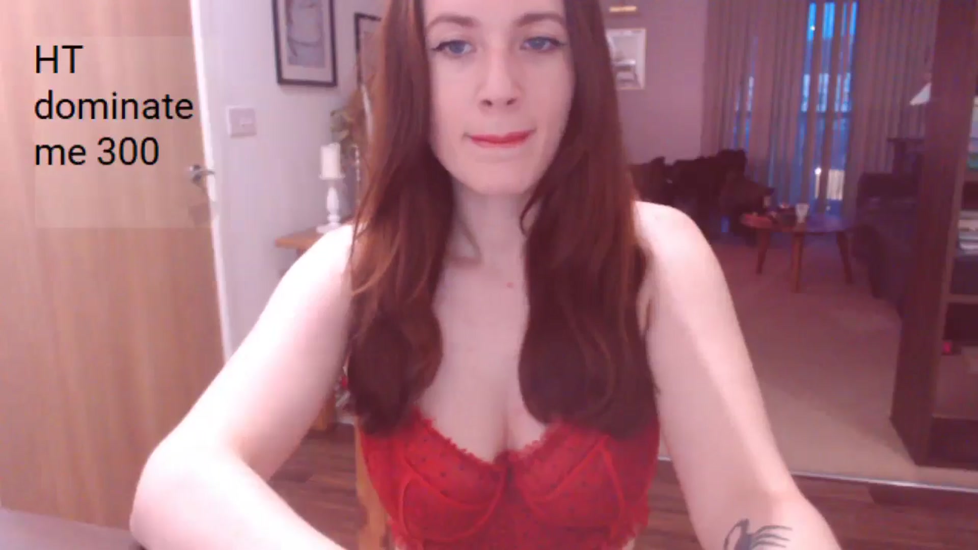 Gallery image thumbnail from AubreyPlza's myfreecams stream on, 05/30/2025, 20:39 image 8 of 20