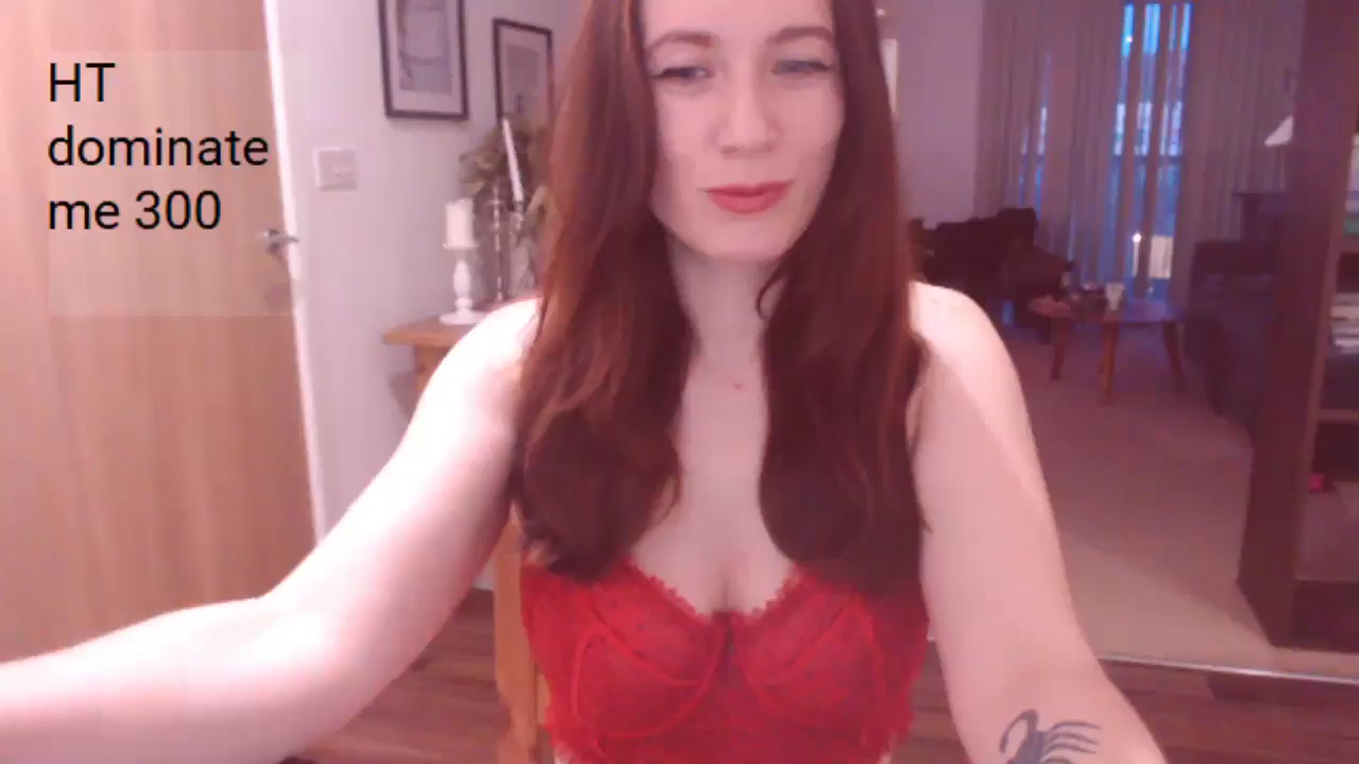 Gallery image thumbnail from AubreyPlza's myfreecams stream on, 05/30/2025, 20:39 image 6 of 20