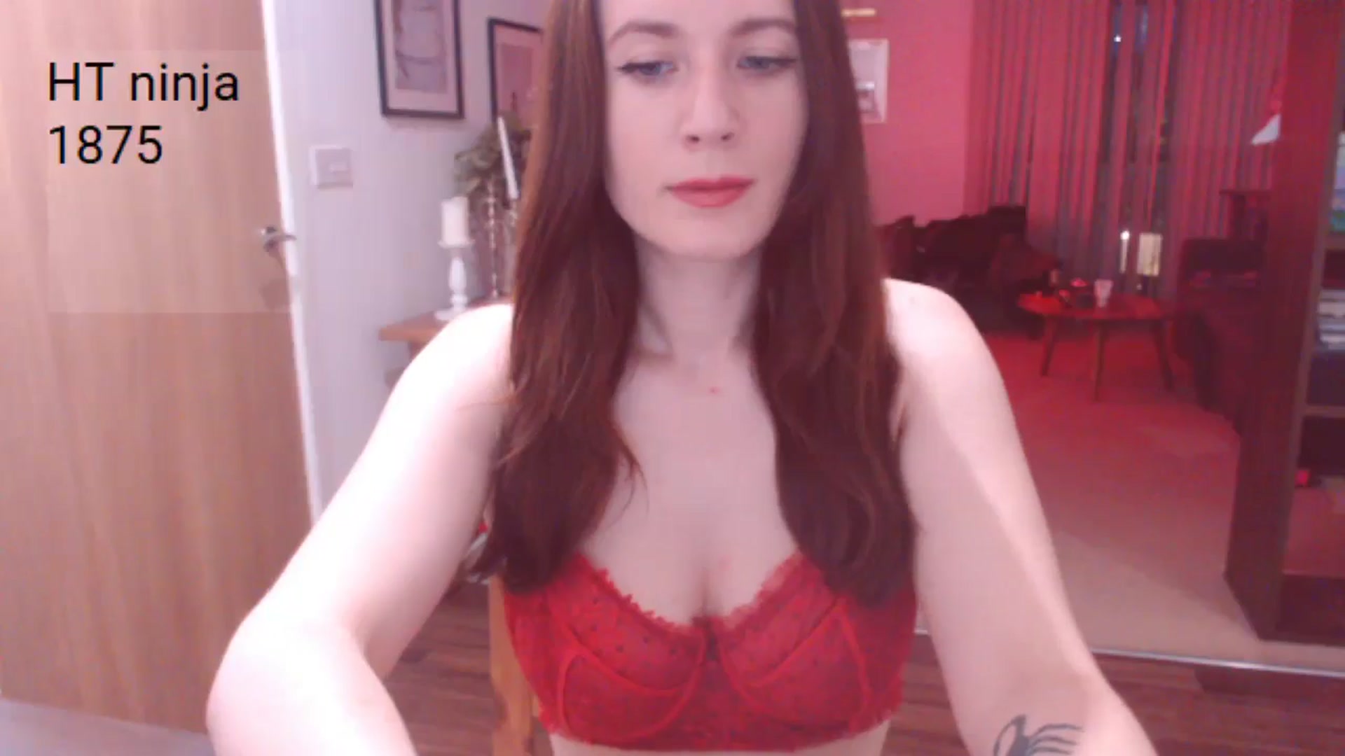 Gallery image thumbnail from AubreyPlza's myfreecams stream on, 05/30/2025, 22:09 image 4 of 20