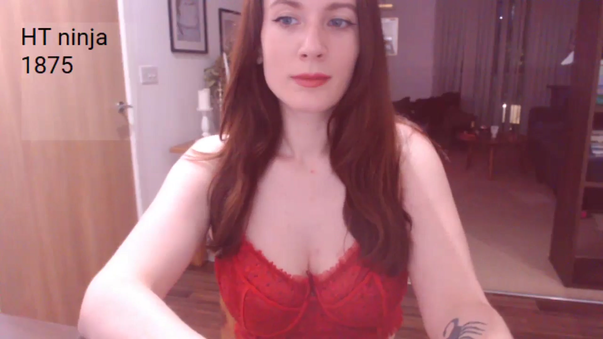 Gallery image thumbnail from AubreyPlza's myfreecams stream on, 05/30/2025, 22:09 image 12 of 20