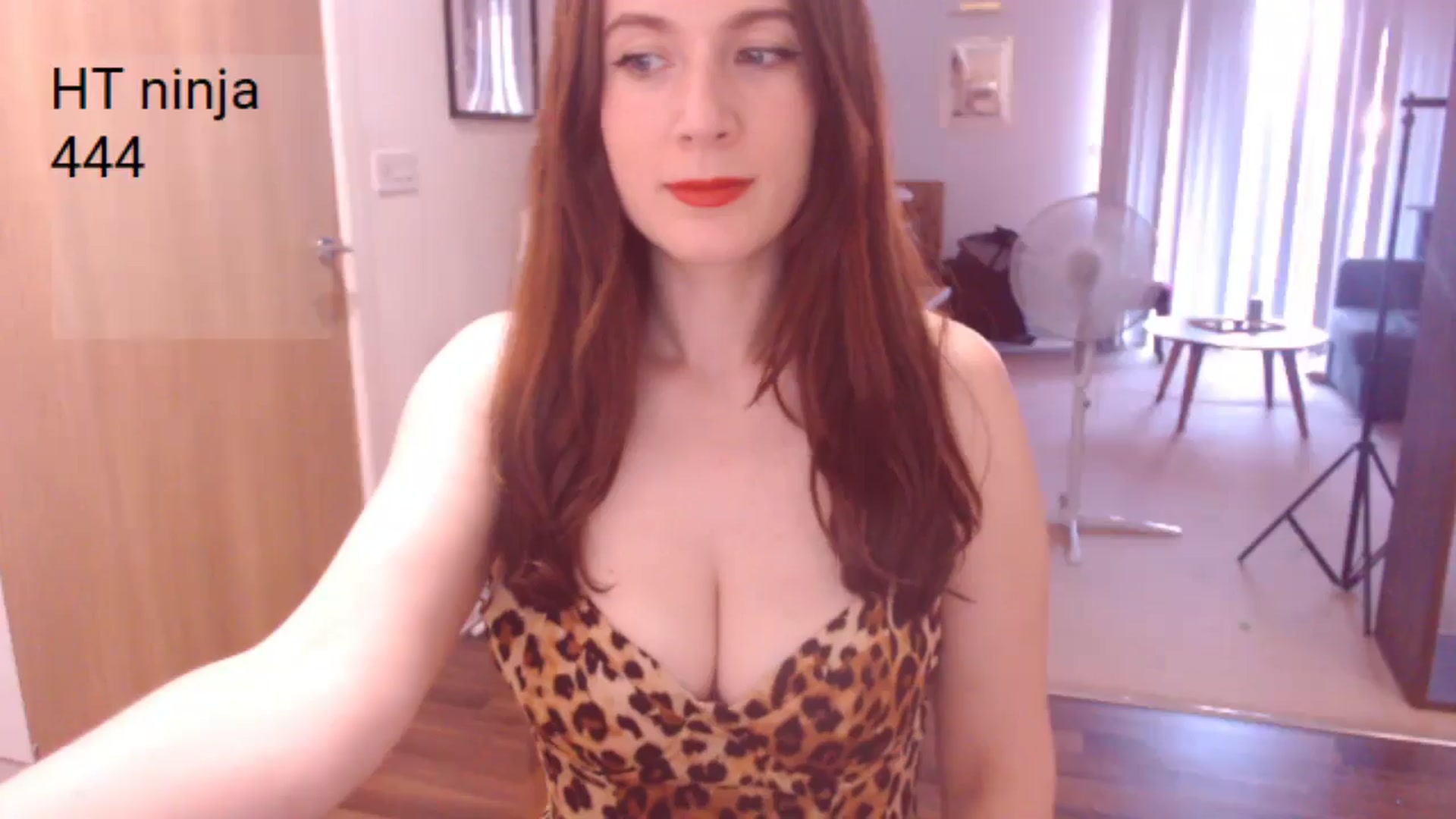 Gallery image thumbnail from AubreyPlza's myfreecams stream on, 06/15/2025, 20:19 image 3 of 20