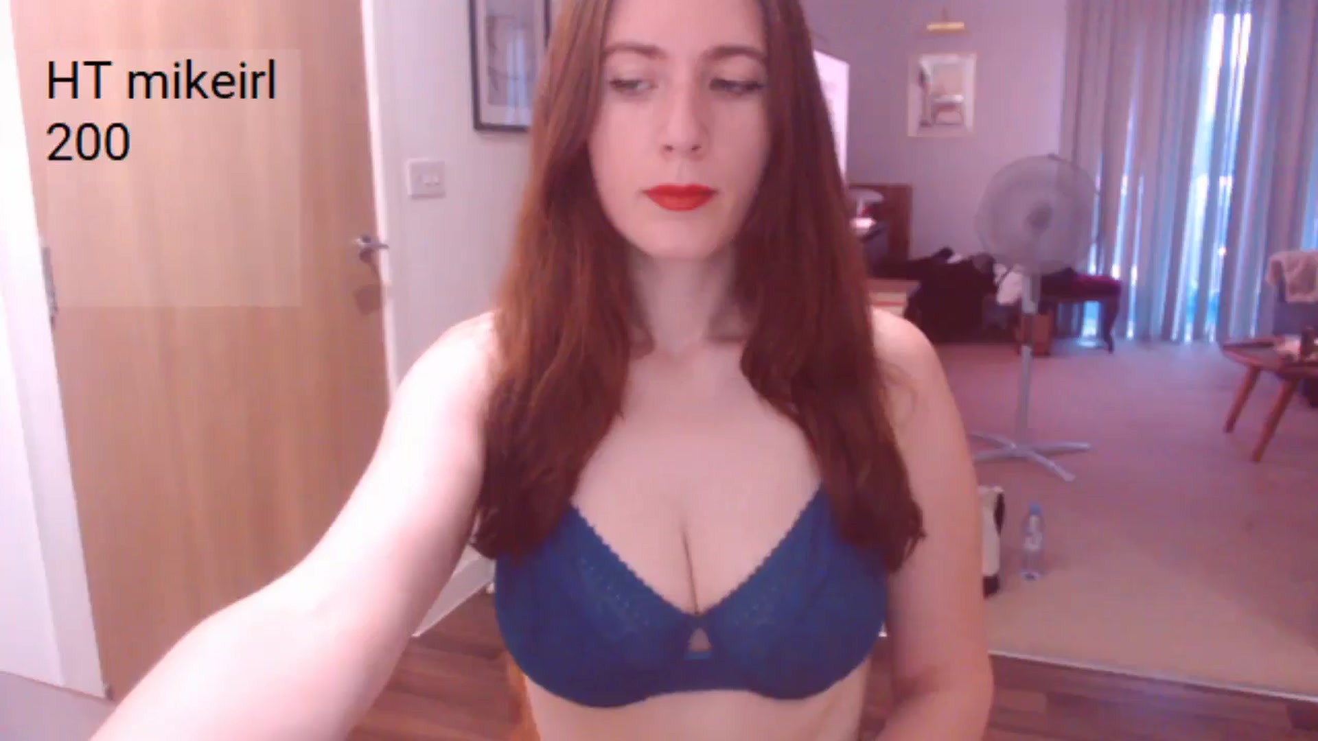 Gallery image thumbnail from AubreyPlza's myfreecams stream on, 06/22/2025, 20:22 image 18 of 20