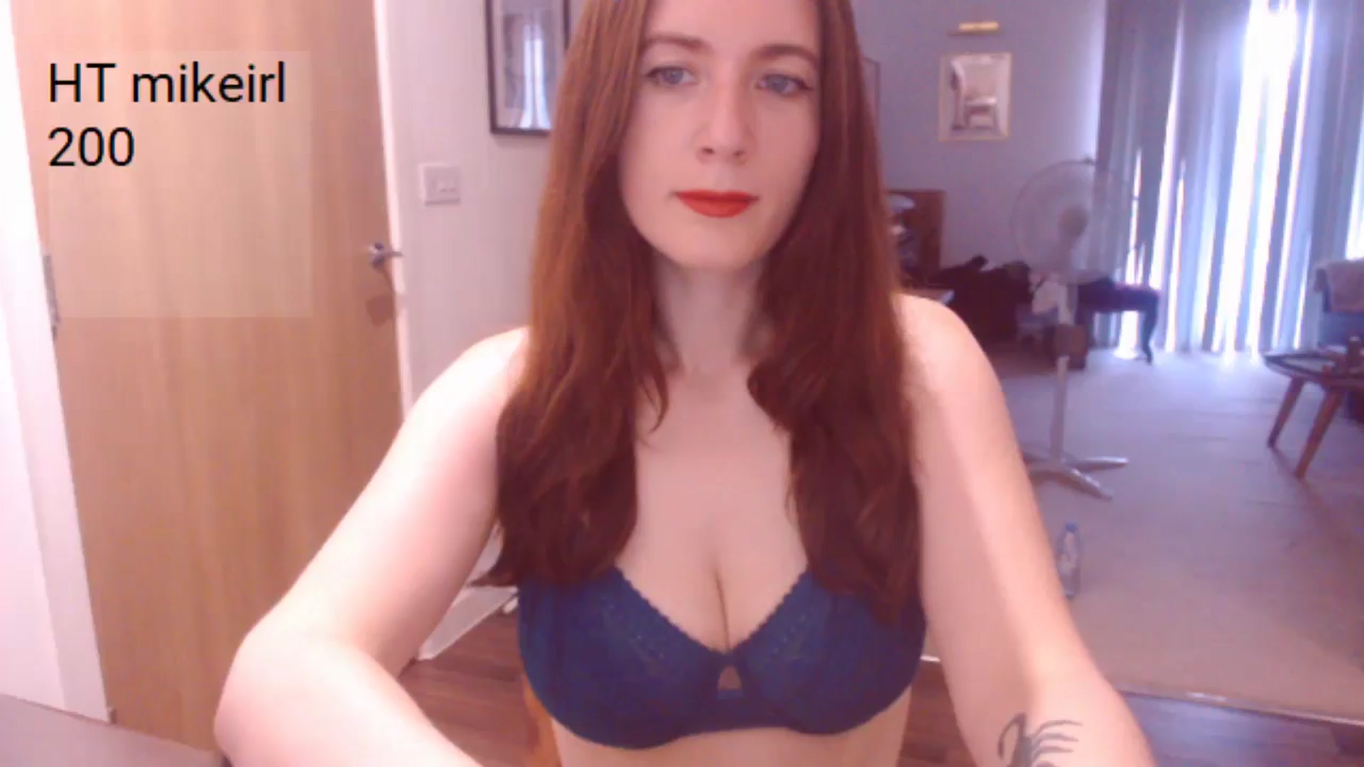 Gallery image thumbnail from AubreyPlza's myfreecams stream on, 06/22/2025, 20:22 image 2 of 20