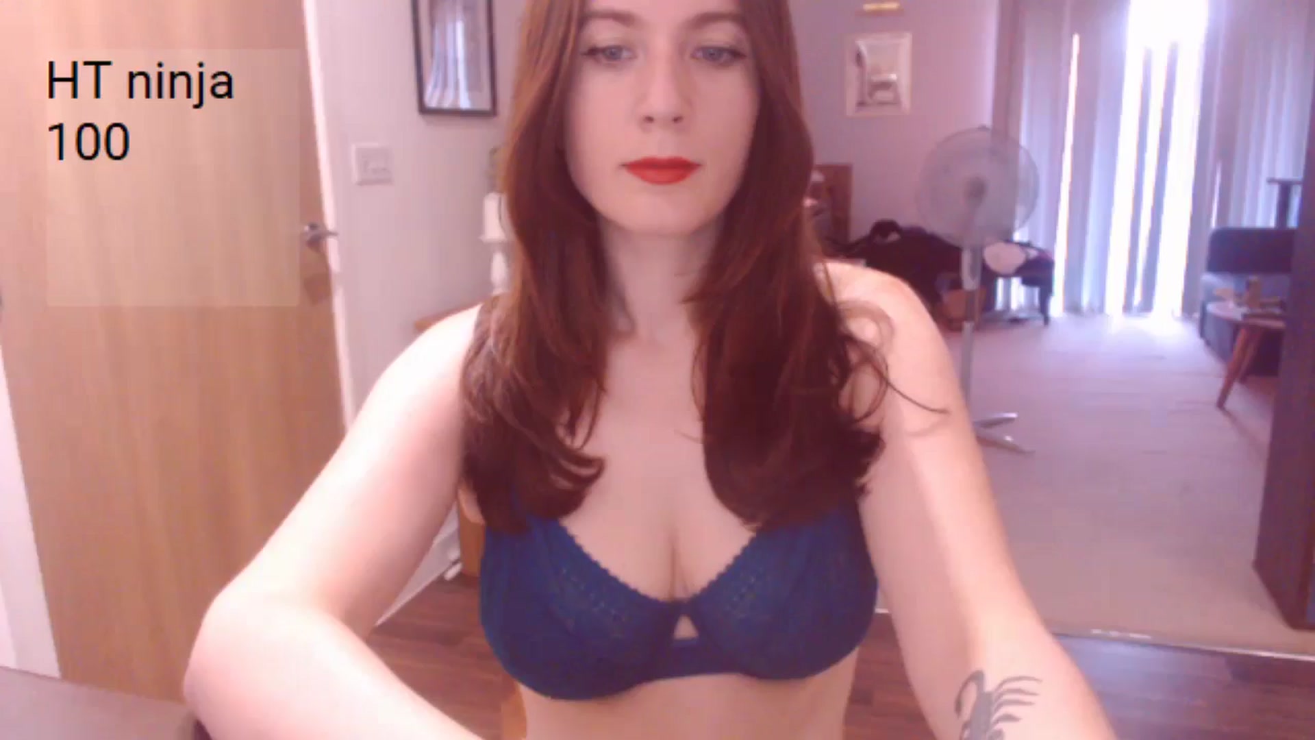 Gallery image thumbnail from AubreyPlza's myfreecams stream on, 06/23/2025, 20:38 image 6 of 20