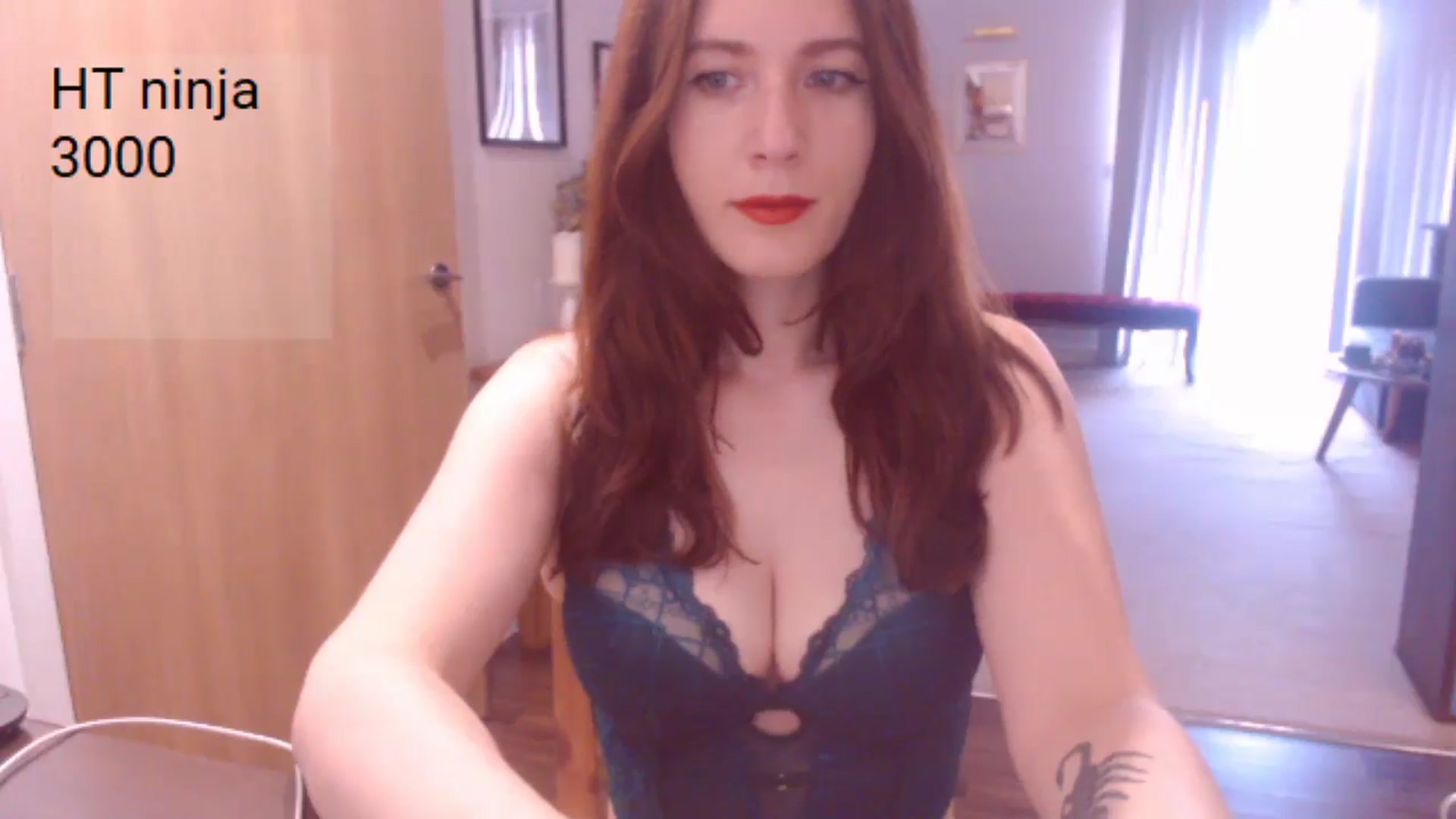 Gallery image thumbnail from AubreyPlza's myfreecams stream on, 06/29/2025, 18:51 image 13 of 20