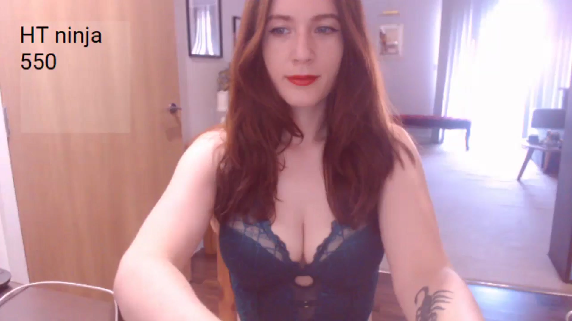 Gallery image thumbnail from AubreyPlza's myfreecams stream on, 06/29/2025, 18:51 image 4 of 20