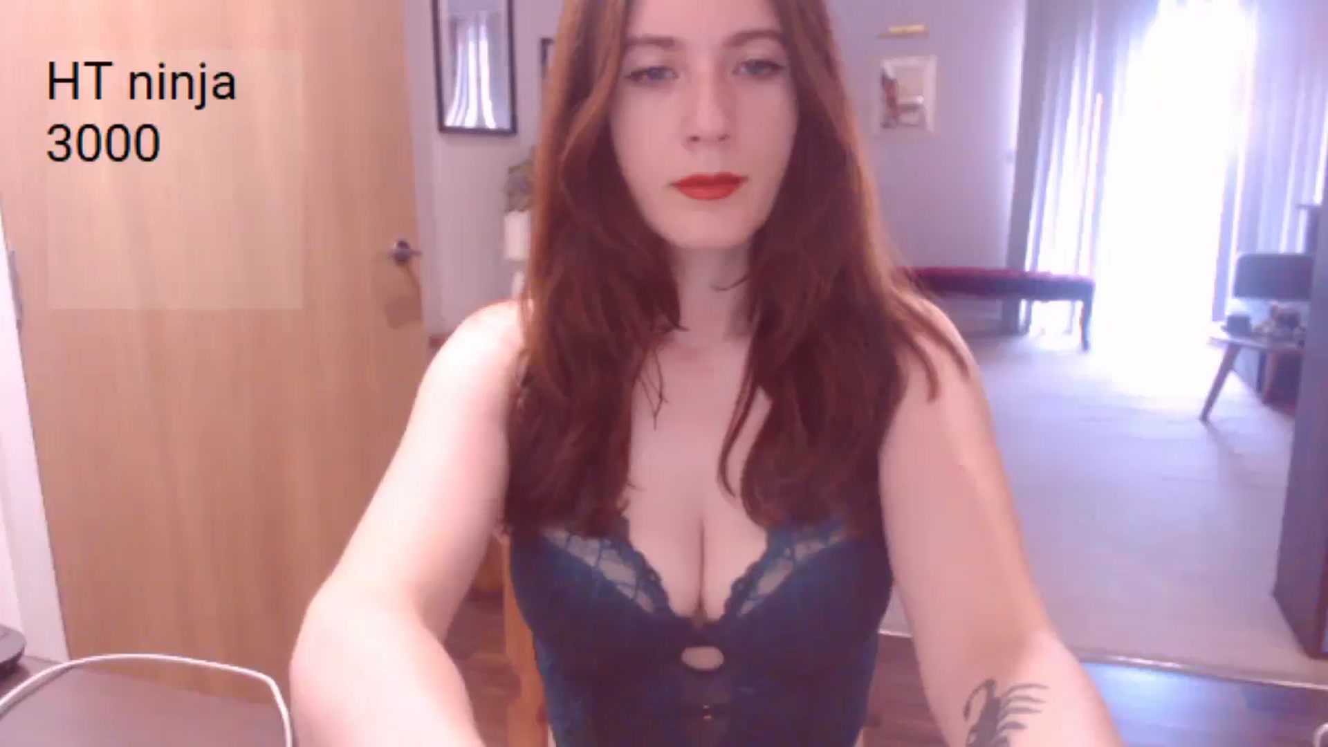 Gallery image thumbnail from AubreyPlza's myfreecams stream on, 06/29/2025, 18:51 image 17 of 20