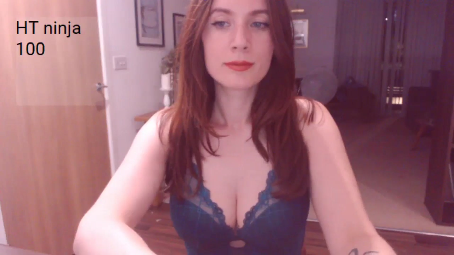 Gallery image thumbnail from AubreyPlza's myfreecams stream on, 07/07/2025, 21:29 image 17 of 20