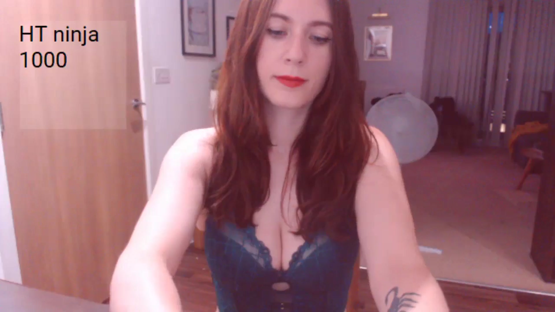 Gallery image thumbnail from AubreyPlza's myfreecams stream on, 07/08/2025, 21:08 image 19 of 20