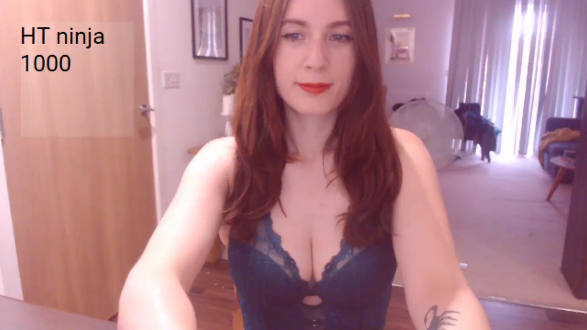 Gallery image thumbnail from AubreyPlza's myfreecams stream on, 07/08/2025, 21:08 image 2 of 20
