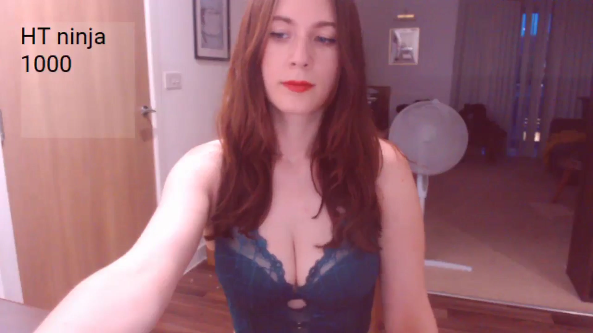 Gallery image thumbnail from AubreyPlza's myfreecams stream on, 07/08/2025, 21:08 image 16 of 20