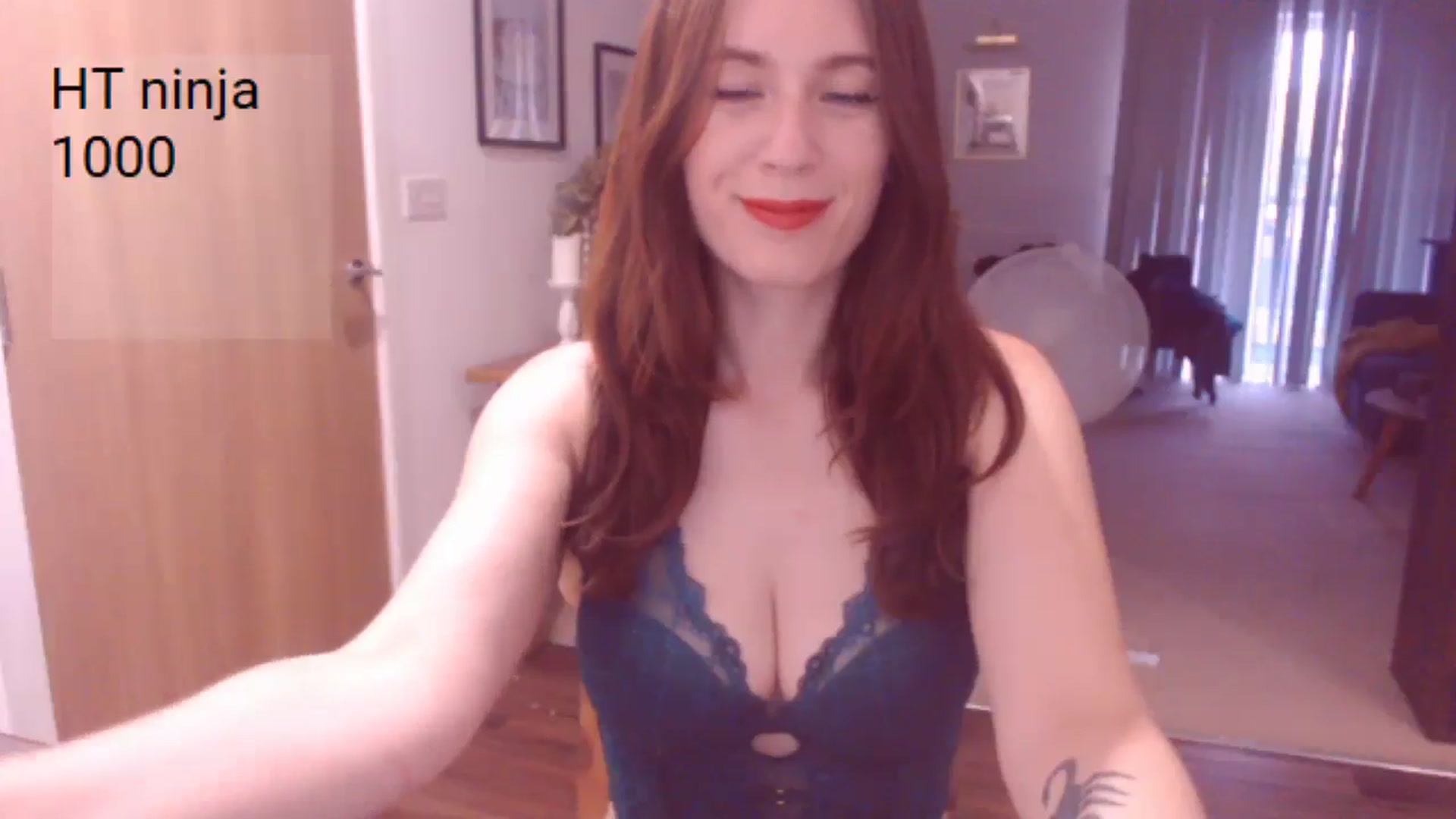Gallery image thumbnail from AubreyPlza's myfreecams stream on, 07/08/2025, 21:08 image 6 of 20