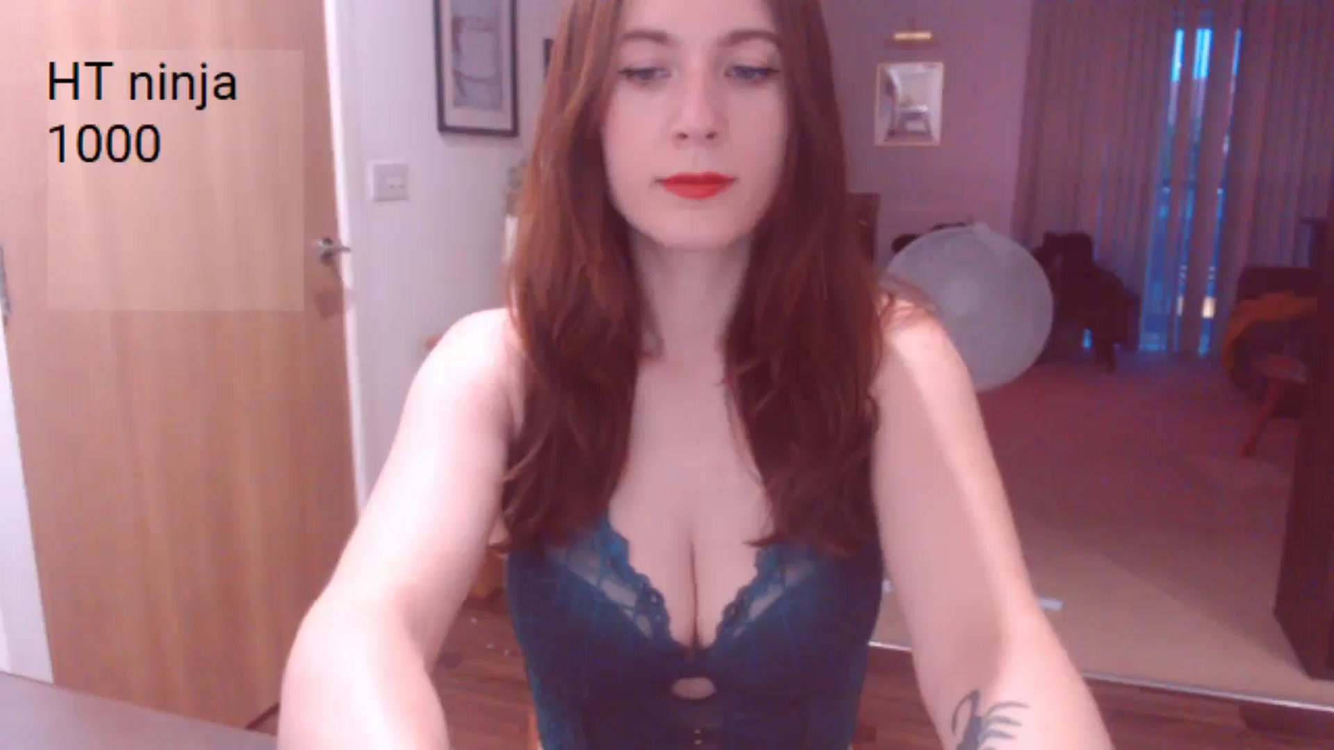 Gallery image thumbnail from AubreyPlza's myfreecams stream on, 07/08/2025, 21:08 image 13 of 20