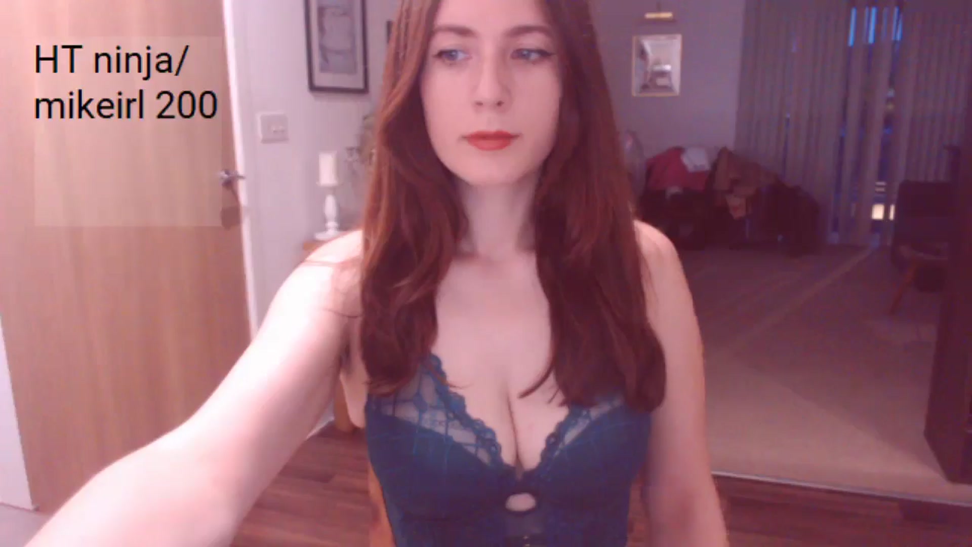 Gallery image thumbnail from AubreyPlza's myfreecams stream on, 07/15/2025, 21:02 image 13 of 20