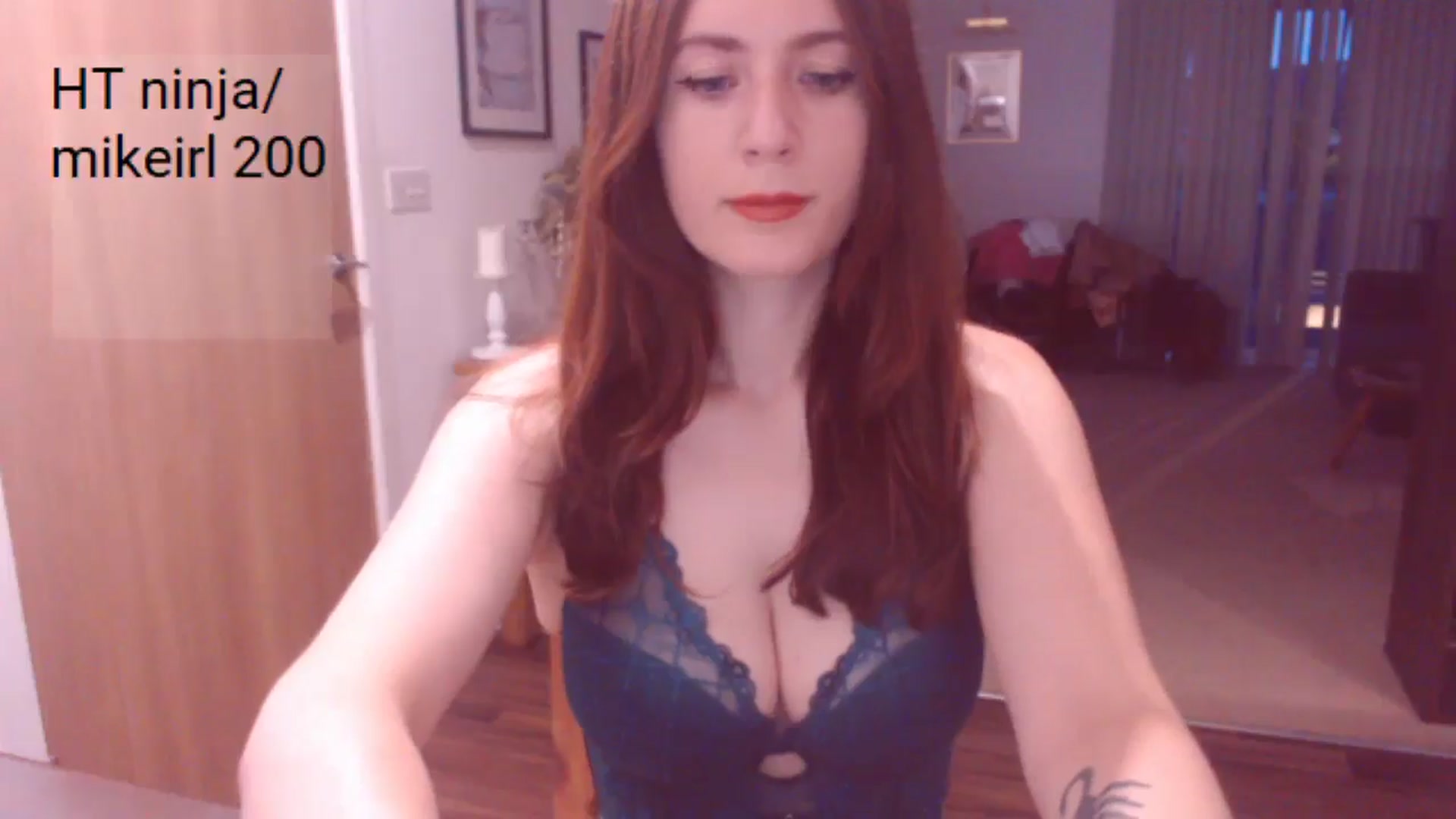 Gallery image thumbnail from AubreyPlza's myfreecams stream on, 07/15/2025, 21:02 image 12 of 20