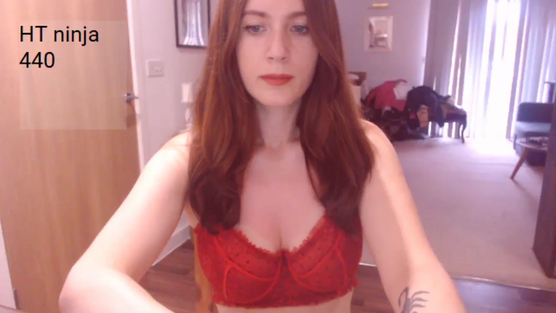 Gallery image thumbnail from AubreyPlza's myfreecams stream on, 07/17/2025, 19:44 image 12 of 20