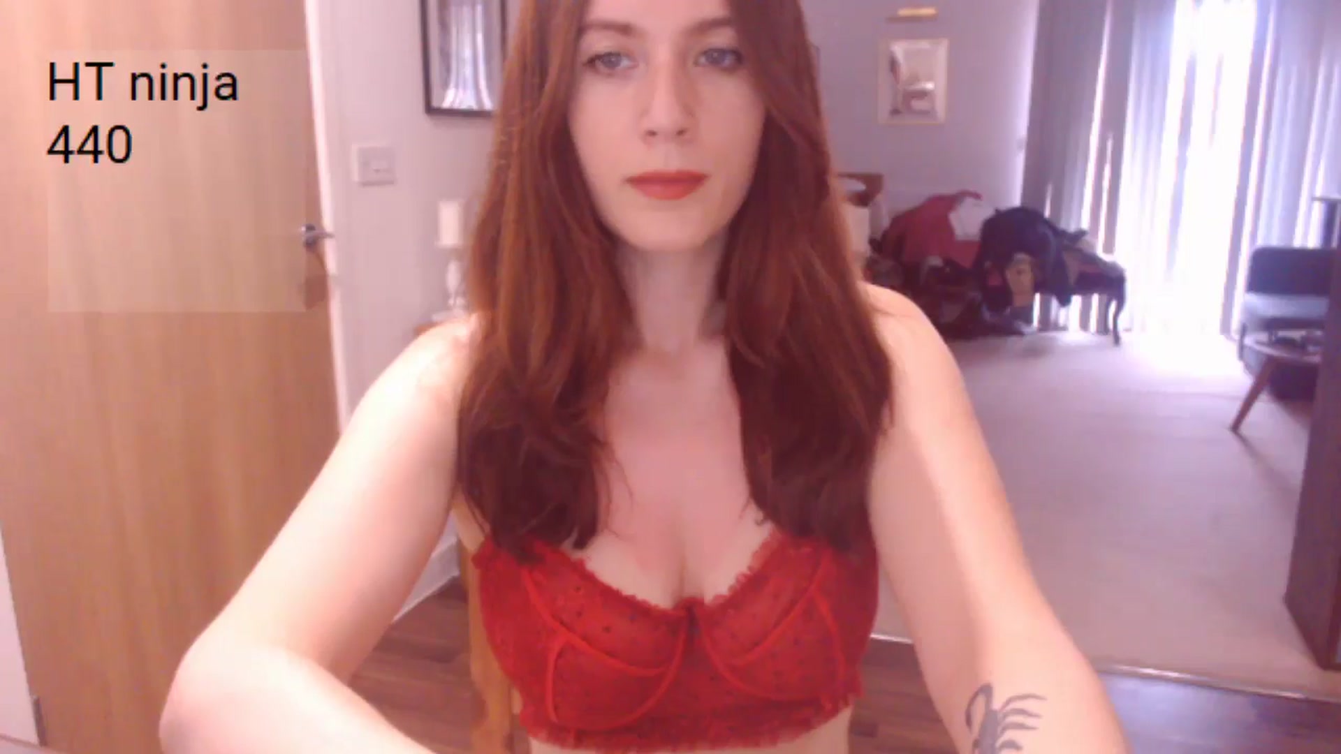 Gallery image thumbnail from AubreyPlza's myfreecams stream on, 07/17/2025, 19:44 image 8 of 20