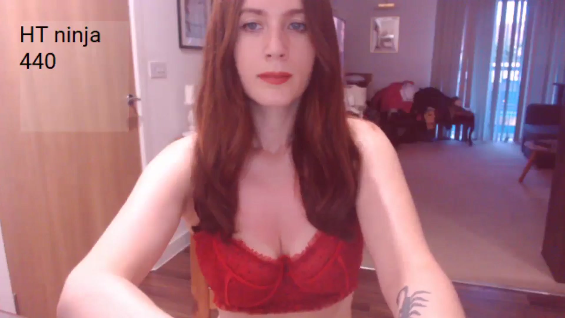 Gallery image thumbnail from AubreyPlza's myfreecams stream on, 07/17/2025, 20:06 image 17 of 20